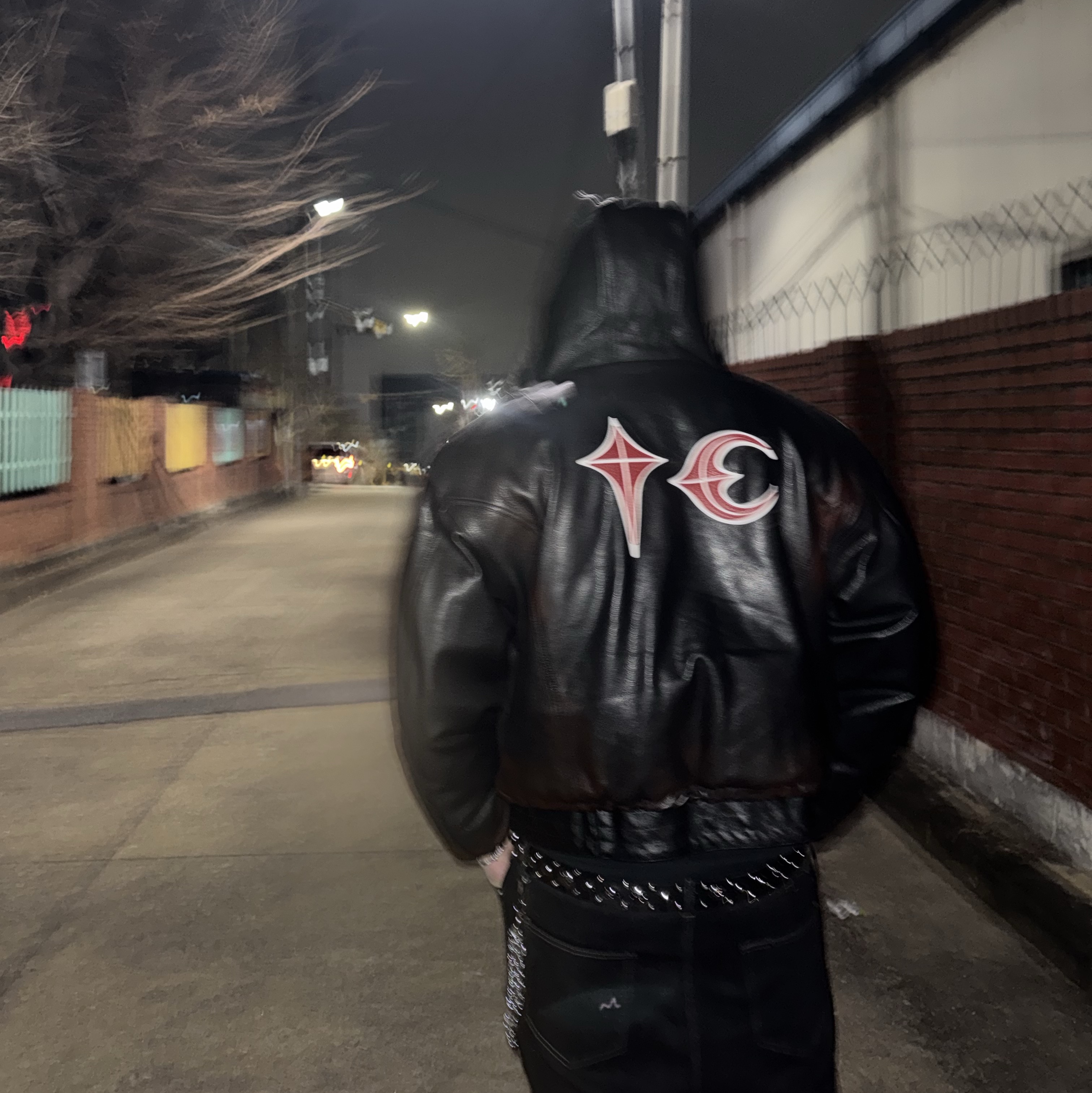 Thug Club Big Rock Leather Jacket Black, Thug Club Dragon Belt Black Vintage - 24FW 착용 스타일 - 3