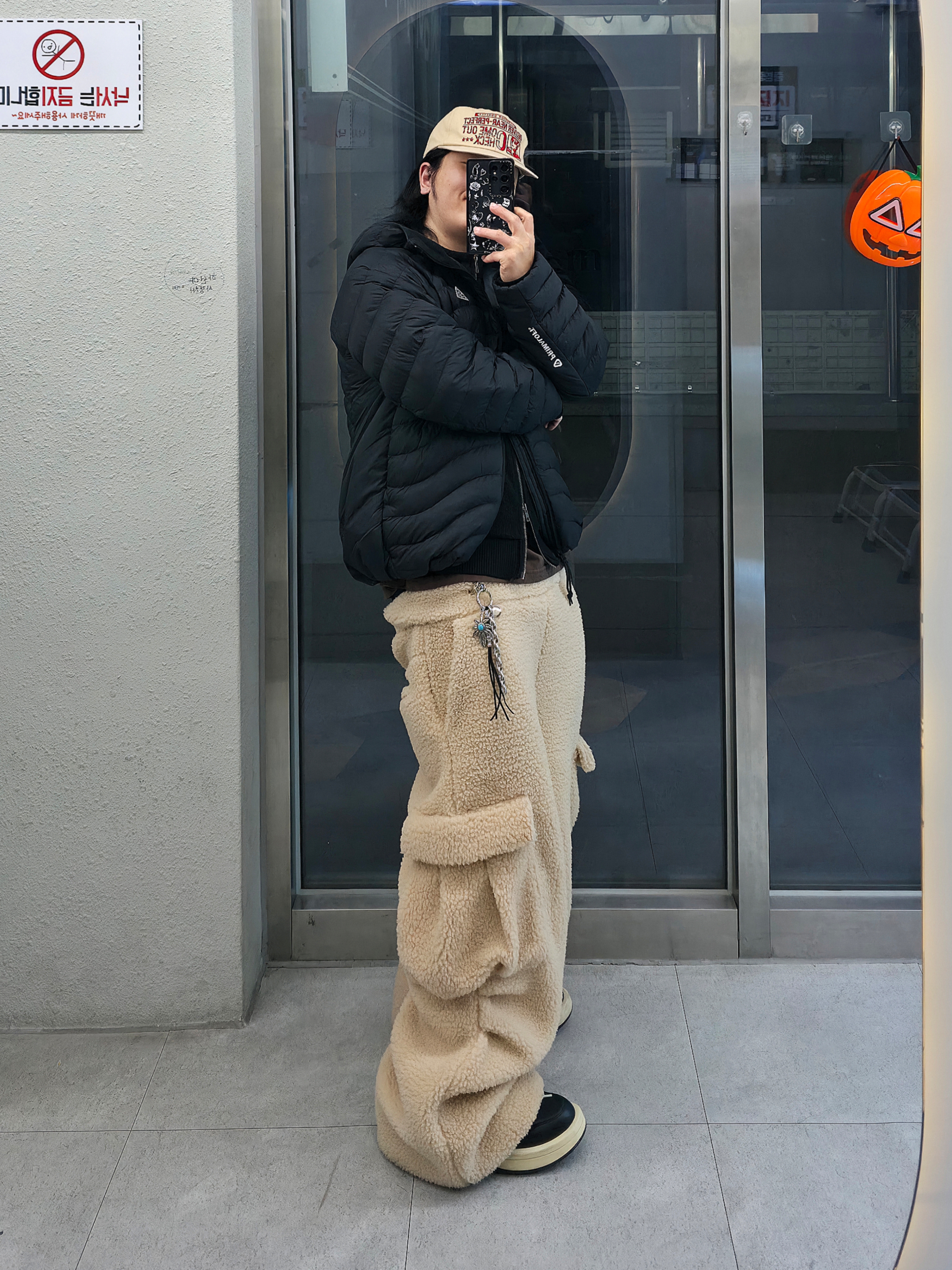 Nike ACG Lava Flow Therma-Fit ADV Jacket Black Summit White - Asia, Converse x Drkshdw Turbowpn Black Cream 착용 스타일 - 8