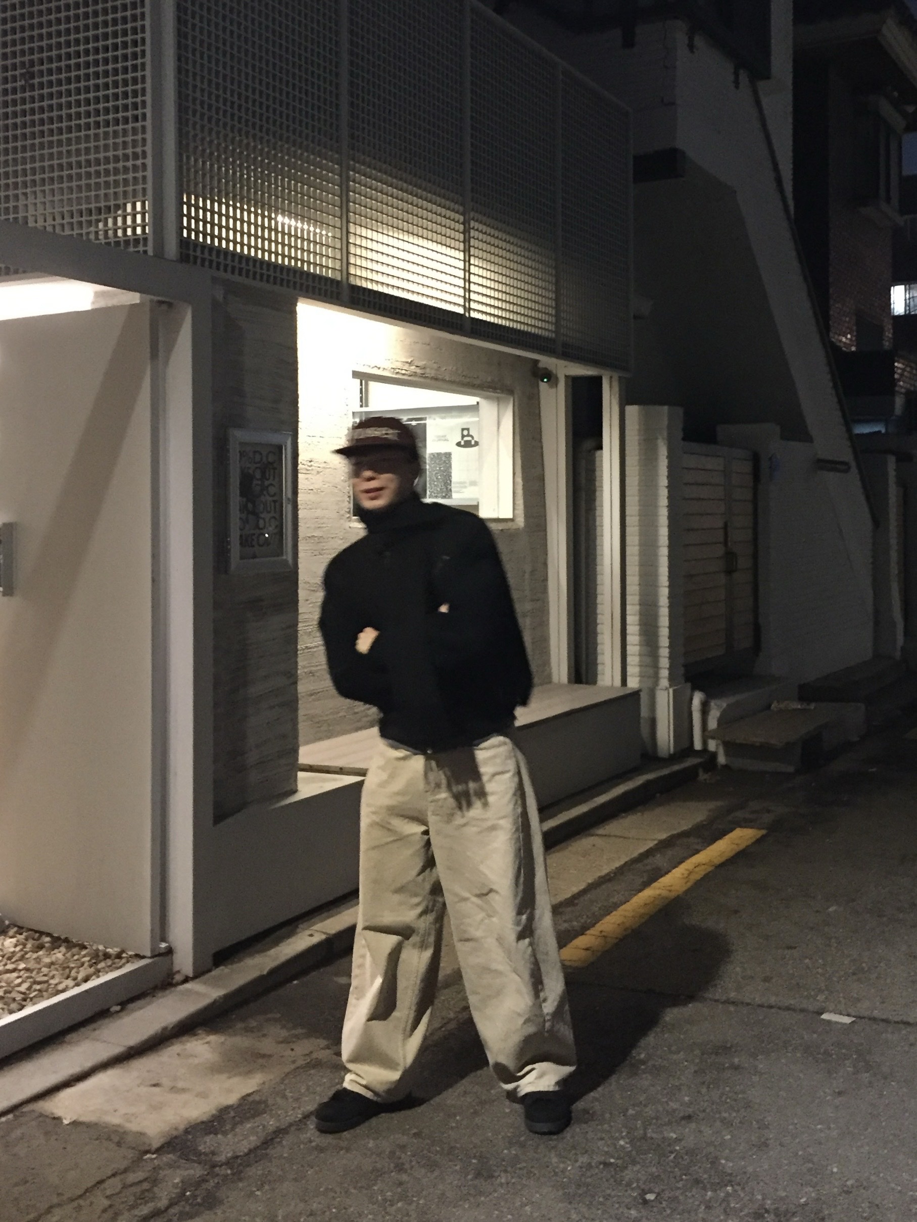 noun Wide Curved Denim Pants Sand Beige 착용 스타일 - 2