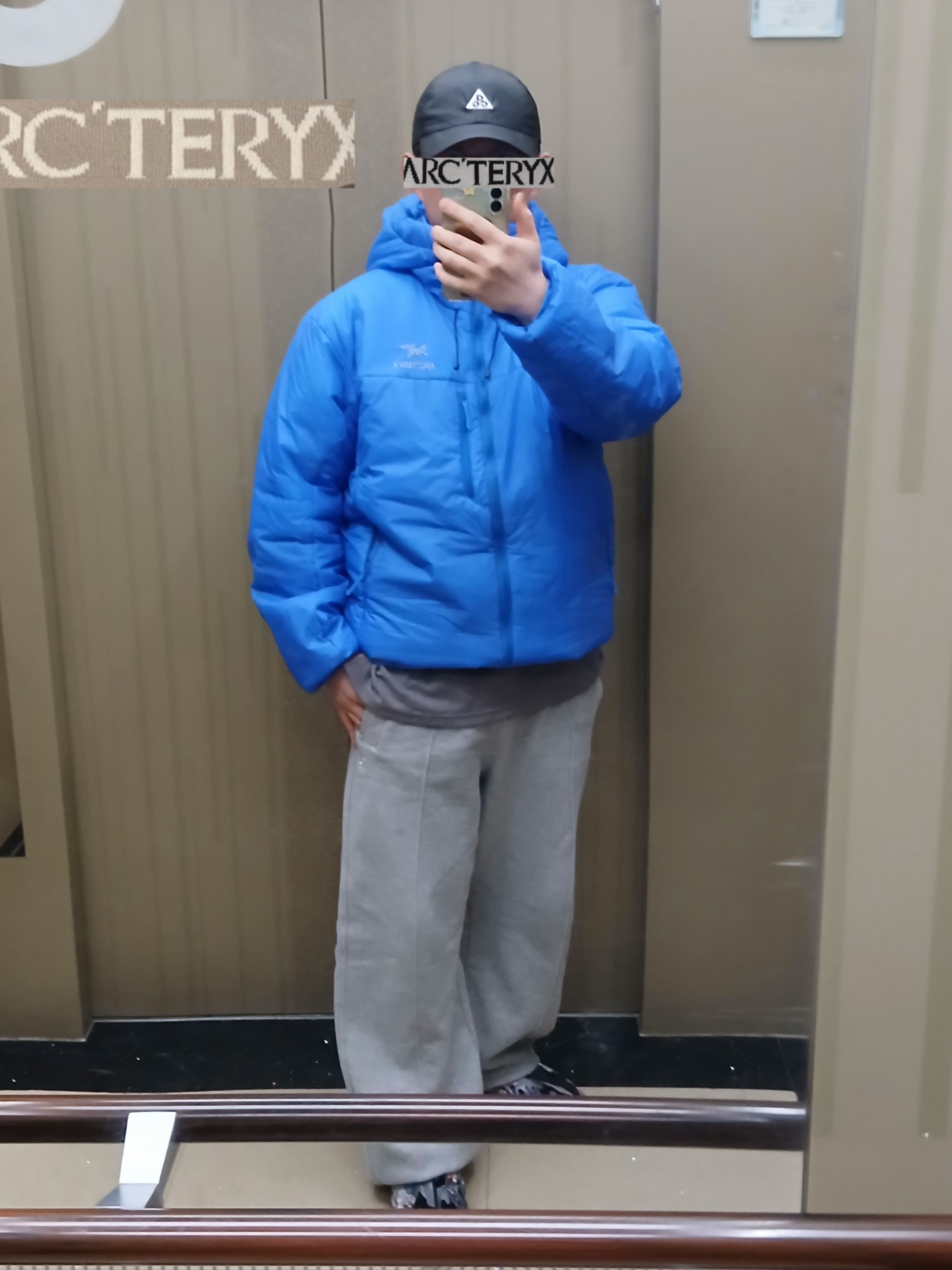 Nike ACG Trail Cap Black, UGG x Palace Tasman Slipper Black Camo 착용 스타일 - 9