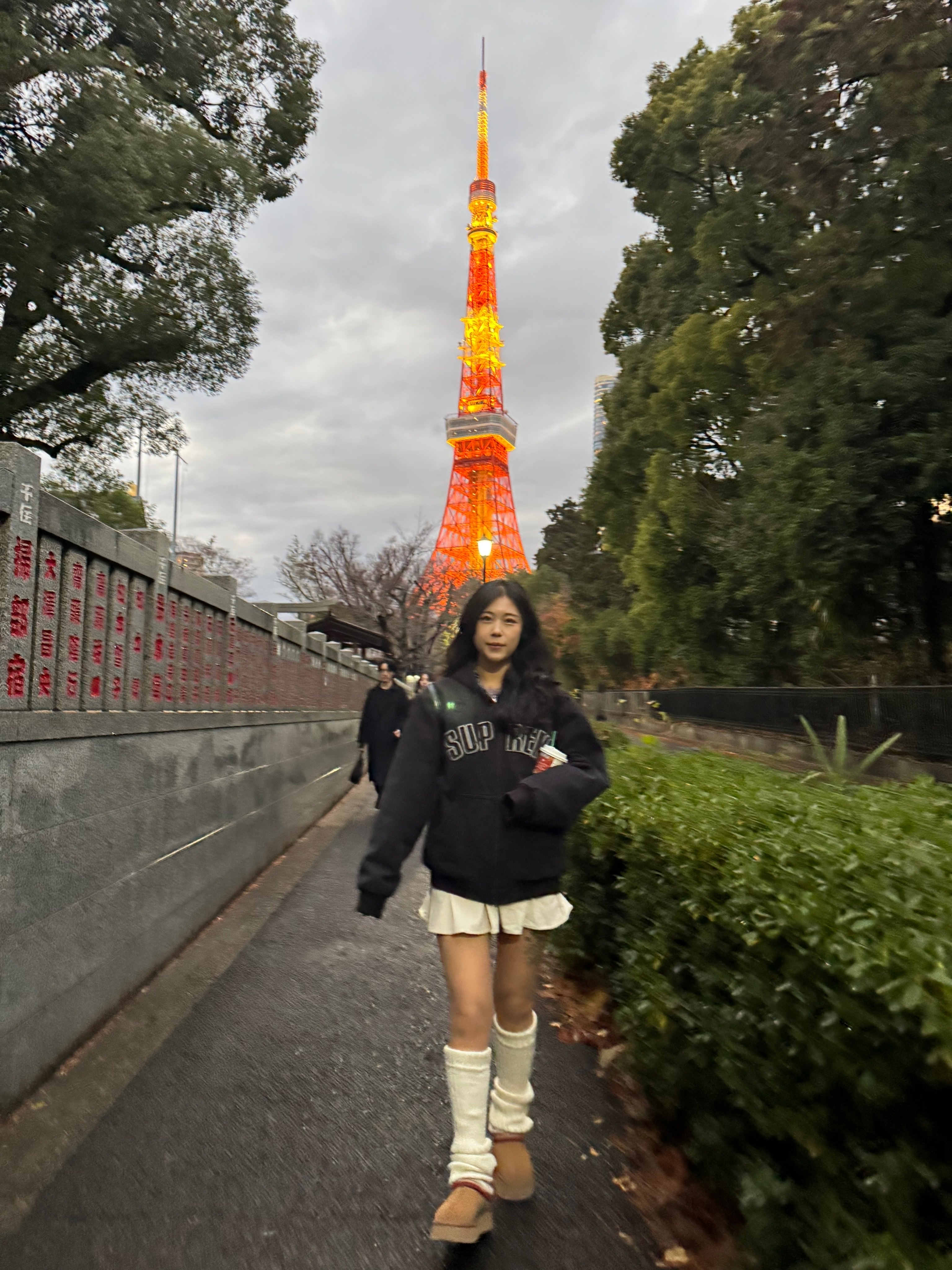 Supreme Reflective Arc Hooded Work Jacket Black - 25FW 착용 스타일 - 2