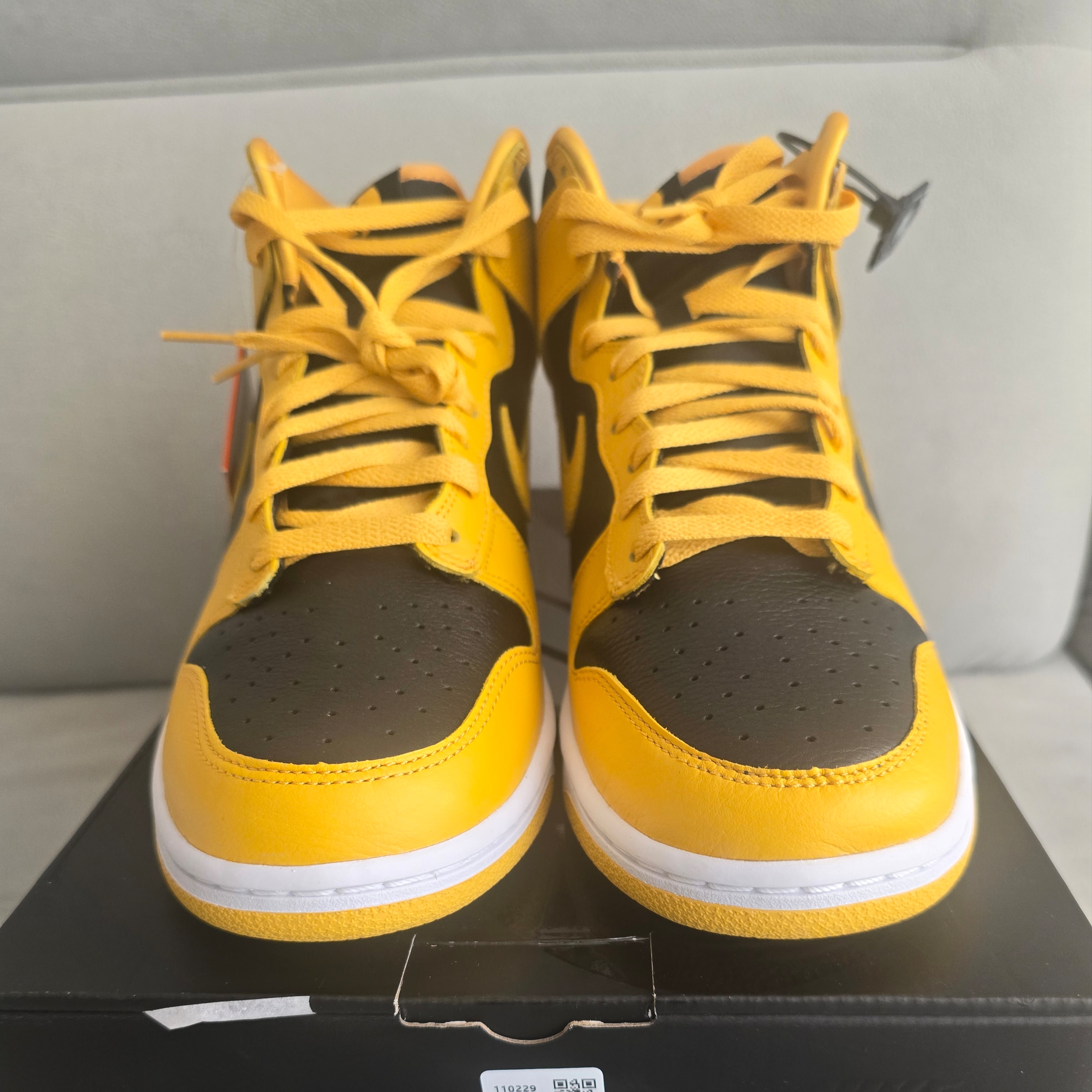 Nike Wu-Tang Clan Dunk High Black and Pollen 착용 스타일 - 3