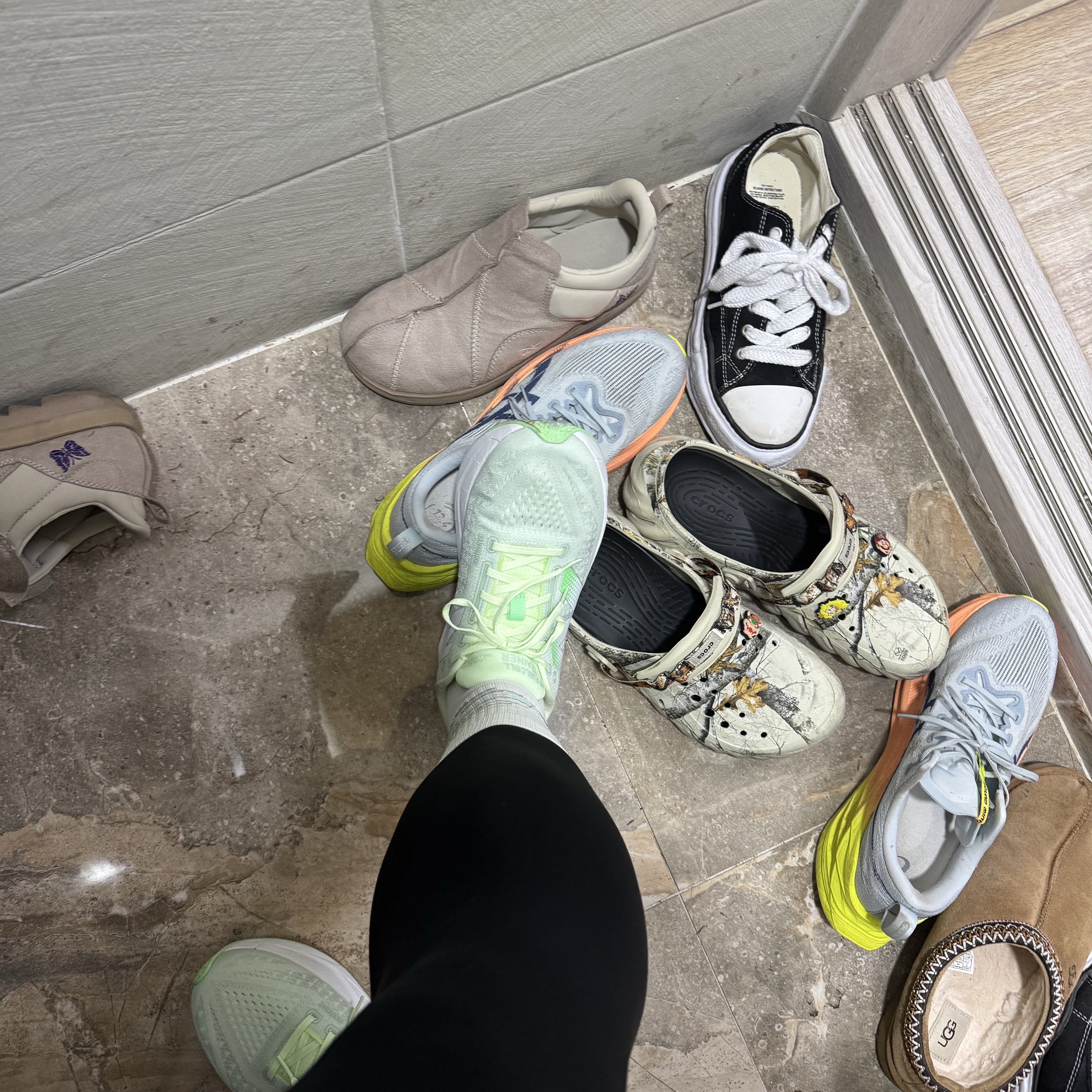 New Balance Fuelcell SC Trainer v3 Green - 2E Wide 착용 스타일 - 2