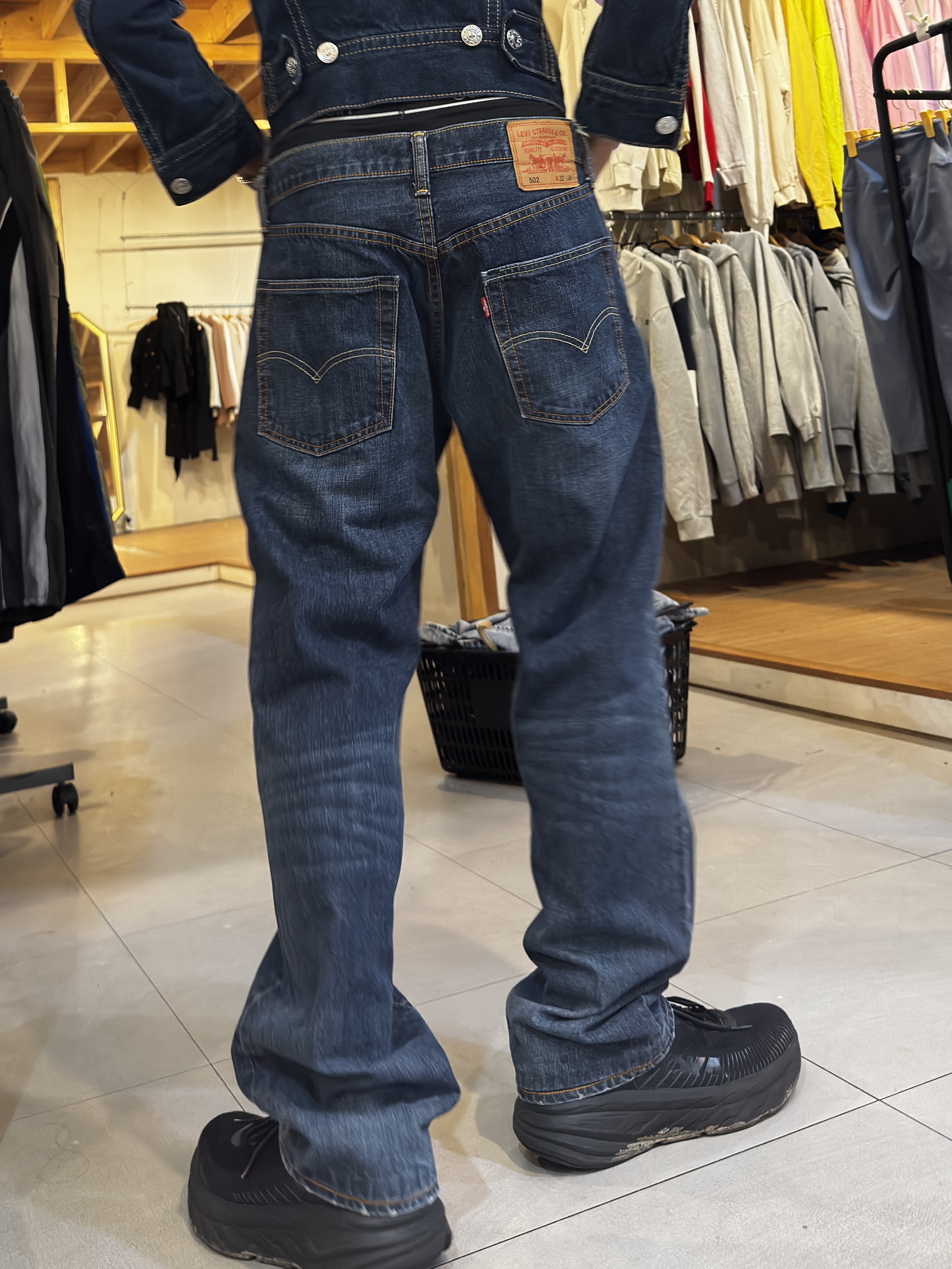 Calvin Klein Cotton Stretch 3-pack Low Rise Trunk Black W Black Wb, Hoka Bondi 7 Black - Wide 착용 스타일 - 4