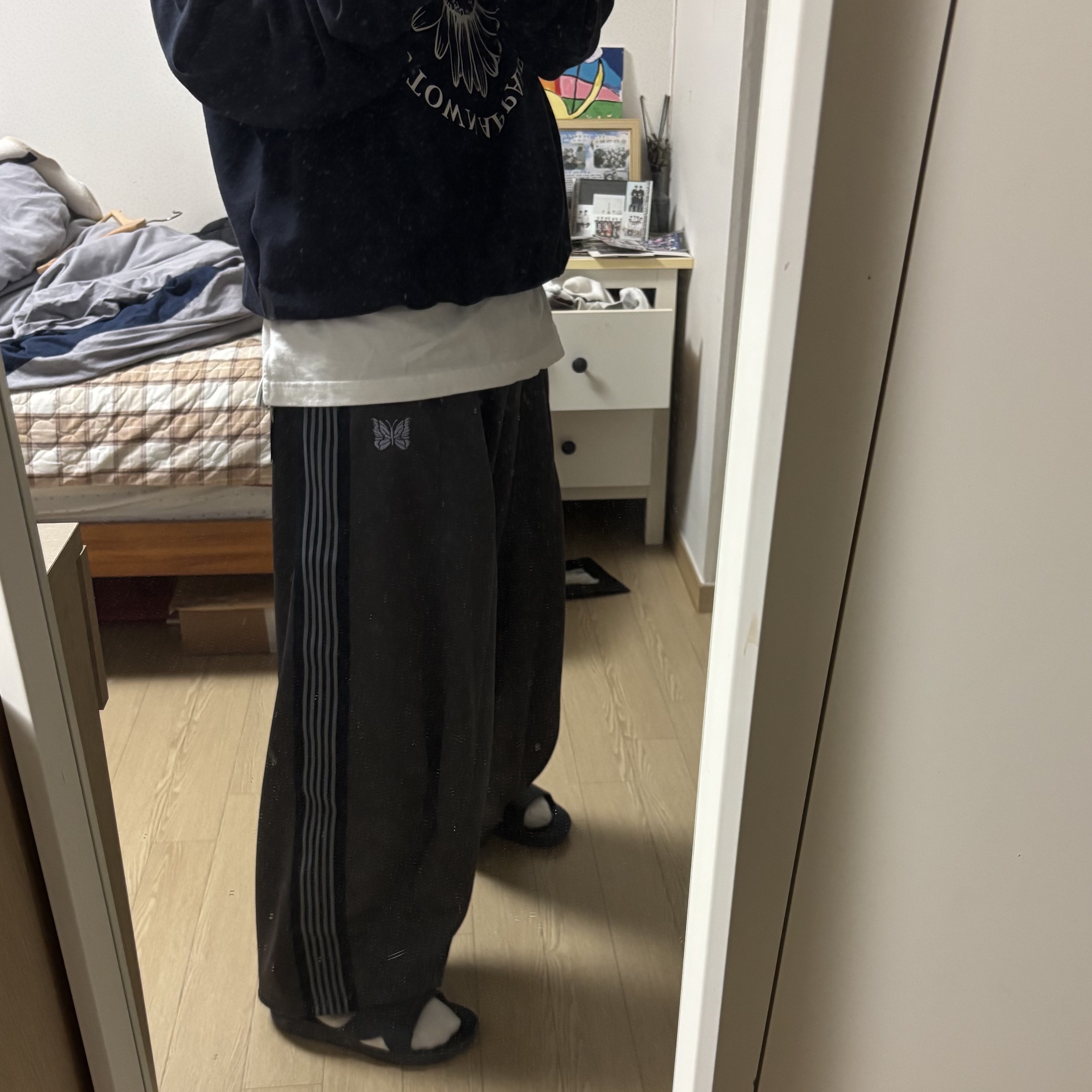 Needles x B'2nd H.D. Track Pants Poly Smooth Charcoal 착용 스타일