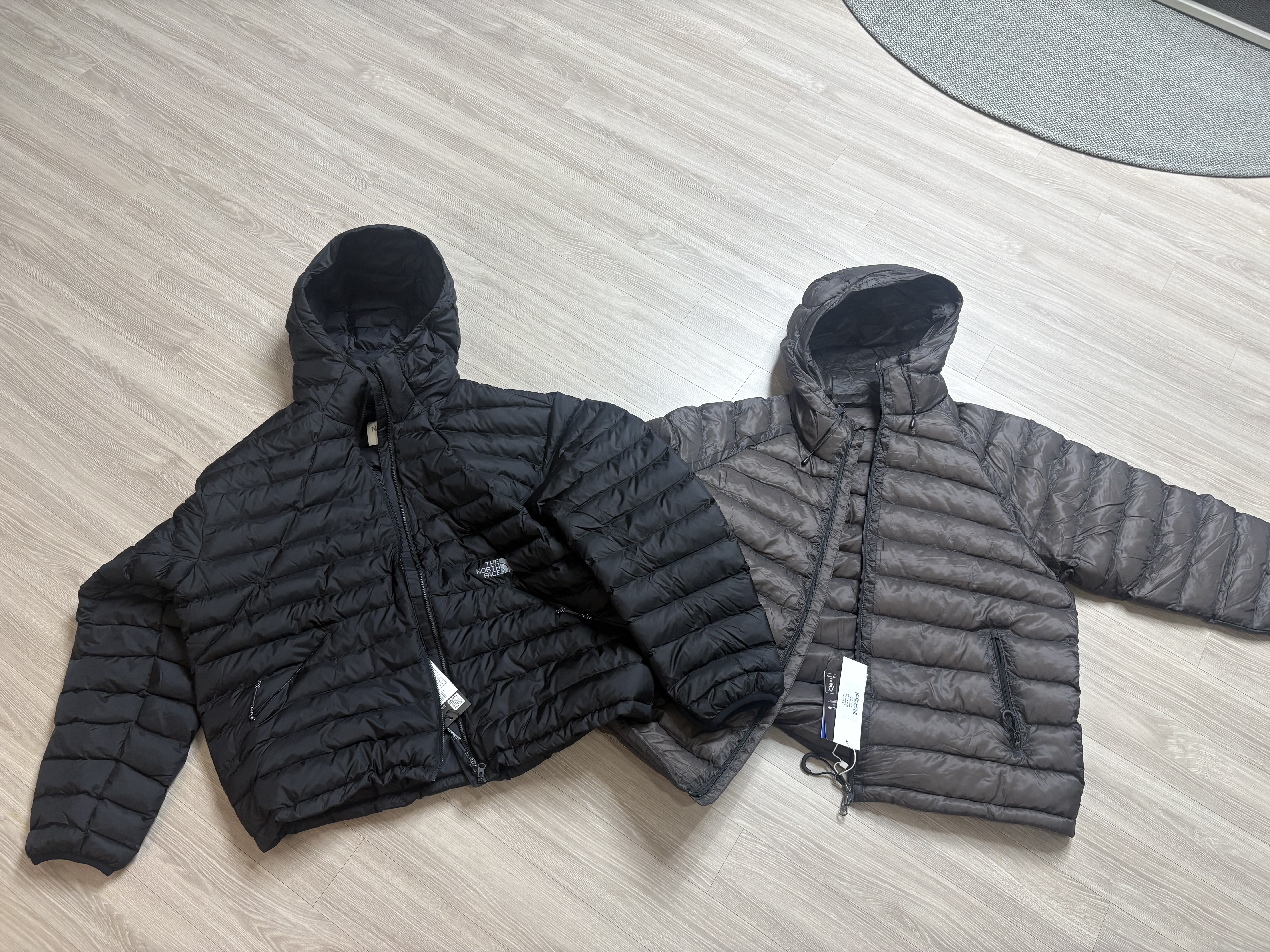 The North Face Ventus On Jacket Black, Suare women light seashell padded jumper brown 착용 스타일