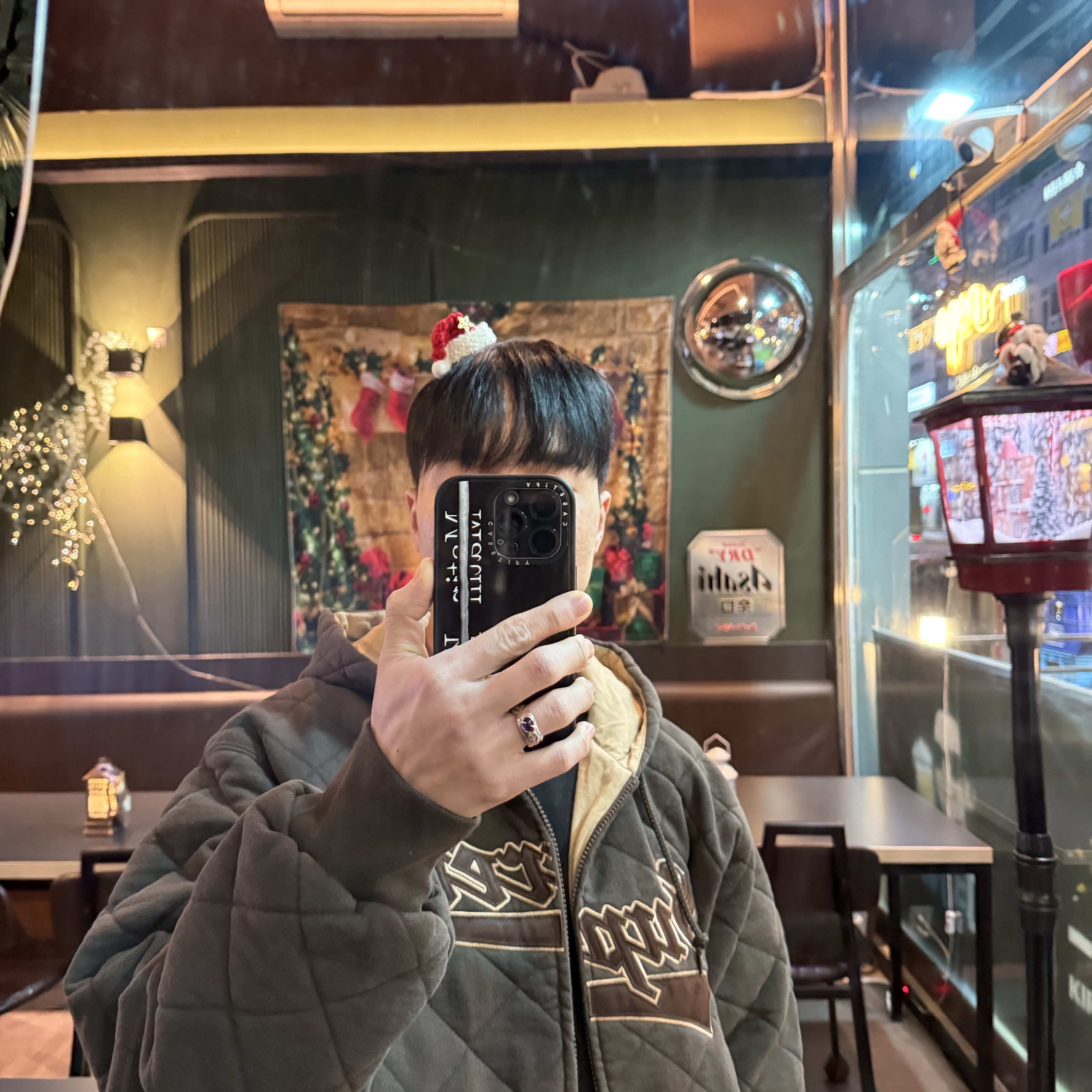 Supreme Quilted Zip Up Hooded Sweatshirt Dark Brown - 25FW 착용 스타일