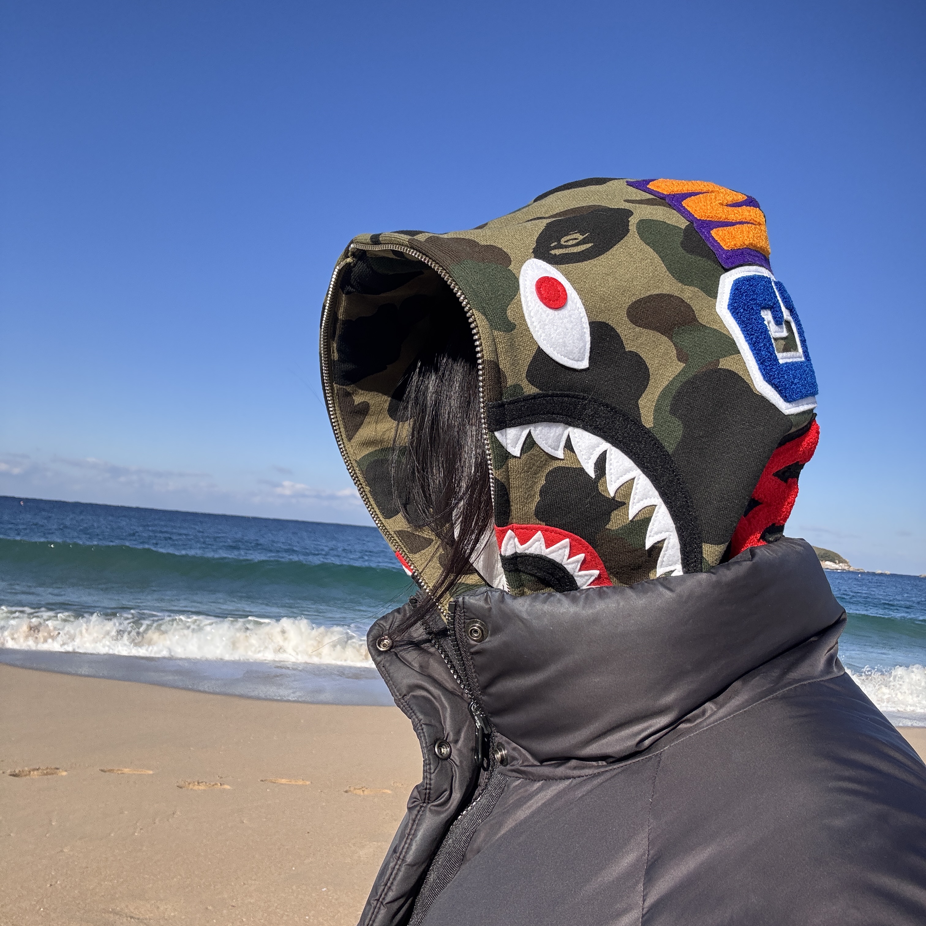 BAPE 1st Camo Shark Full Zip Hoodie Army Green 착용 스타일 - 4