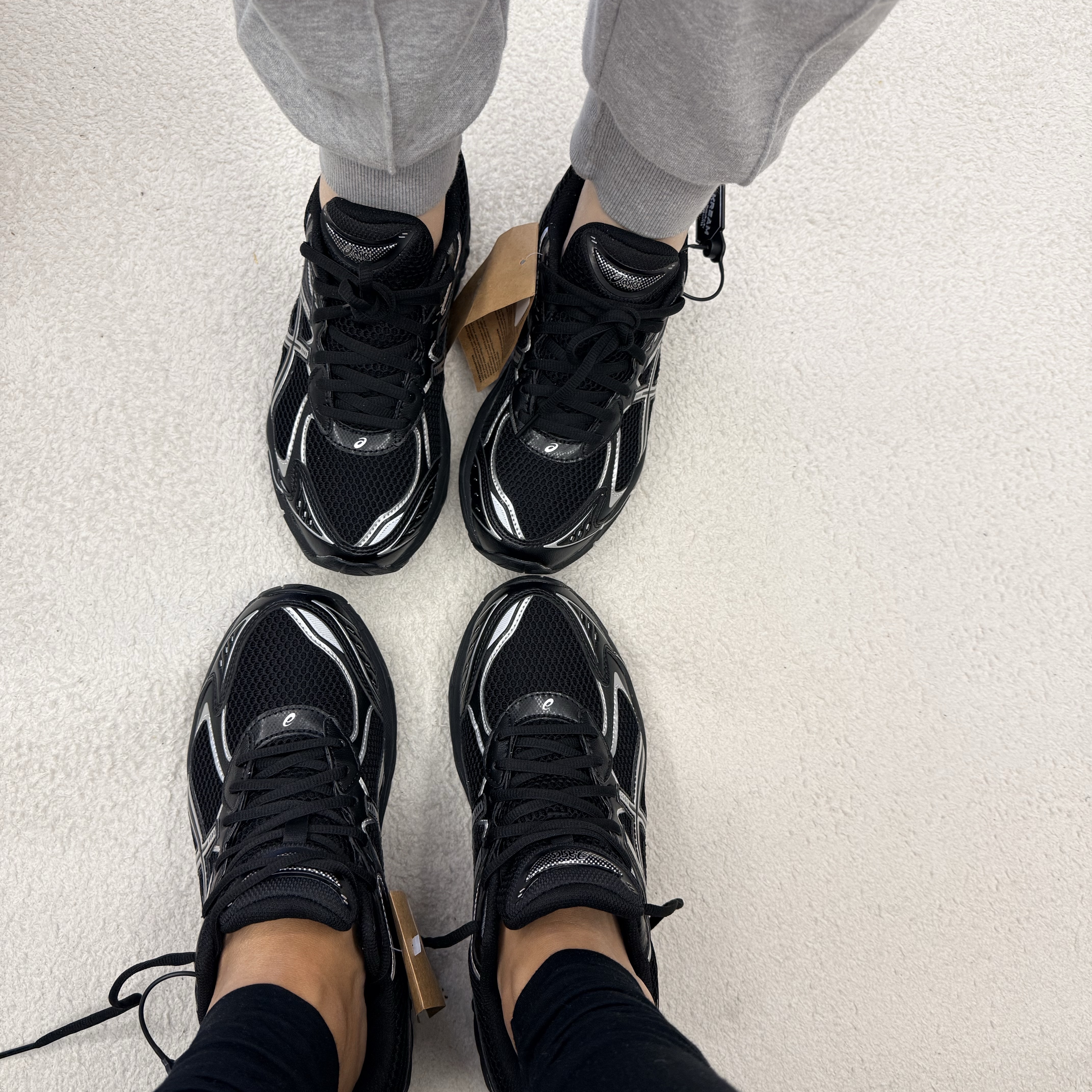 Asics GT-2160 Black Pure Silver 착용 스타일 - 2
