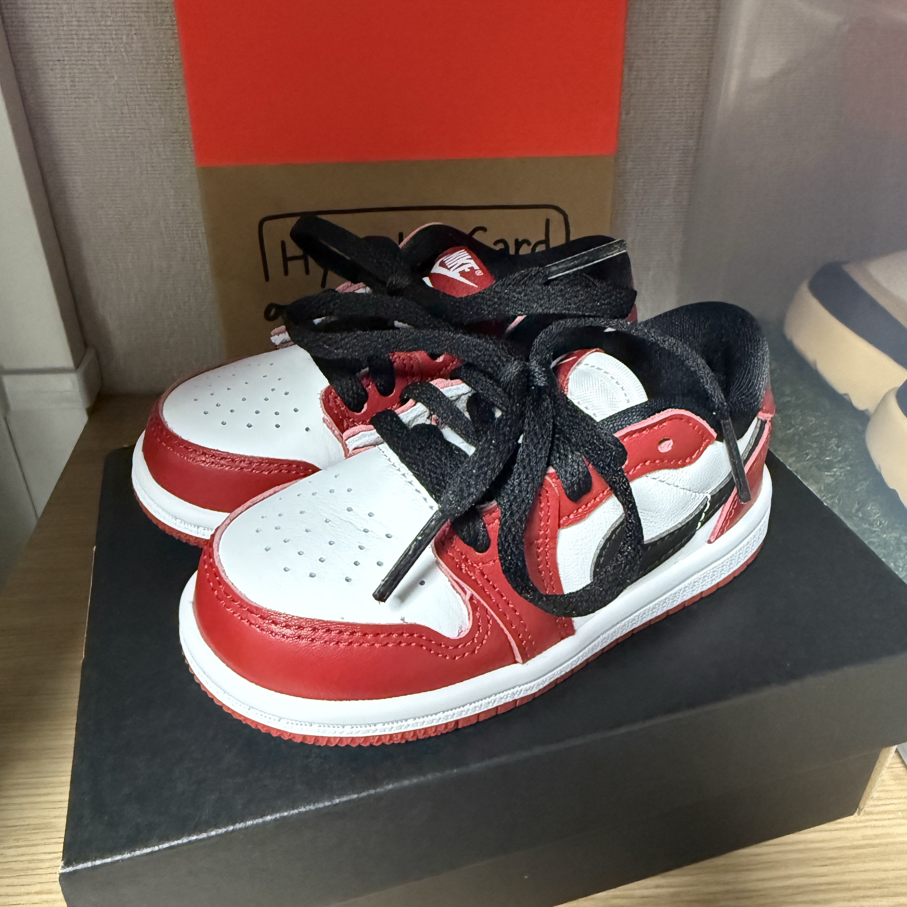 (TD) Jordan 1 Retro Low OG Chicago 착용 스타일