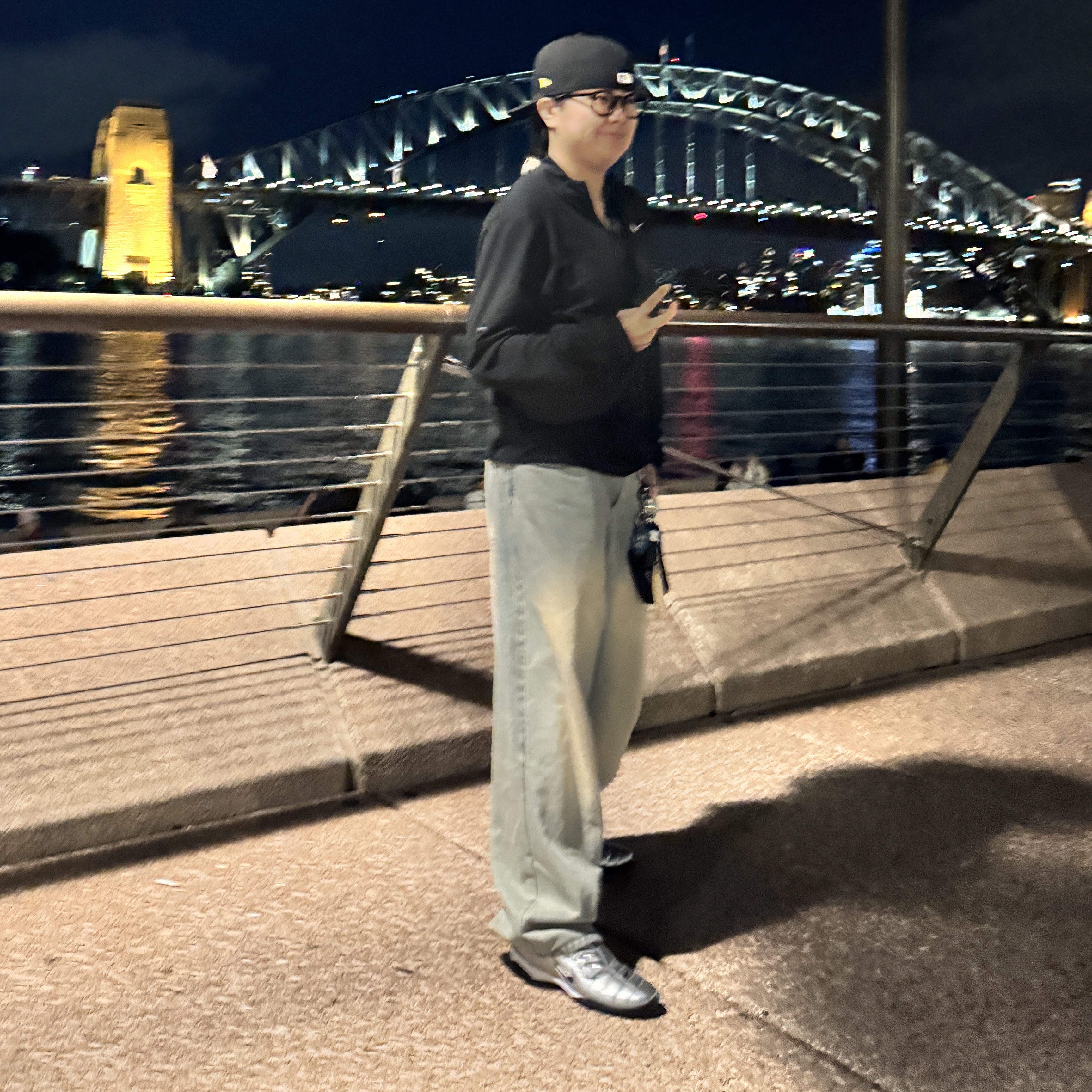 Nike Total 90 III SP Metallic Silver and Black, Nike Dri-Fit Element Quarter Zip Running Top Black 착용 스타일 - 2