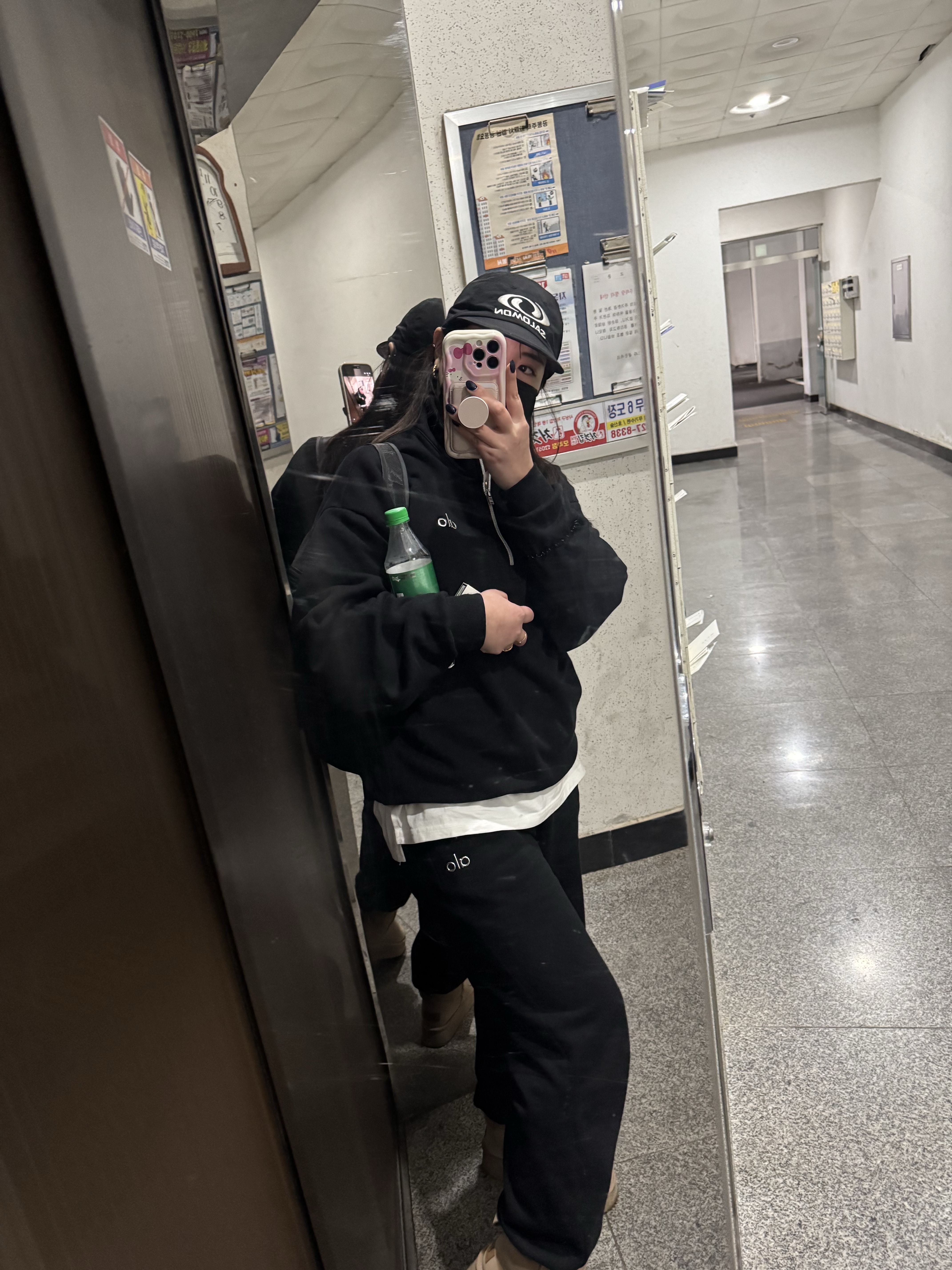 Salomon Link 6 Panel Cap Black, Nike ACG Lava Flow Therma-Fit ADV Jacket Black Summit White - Asia 착용 스타일 - 2