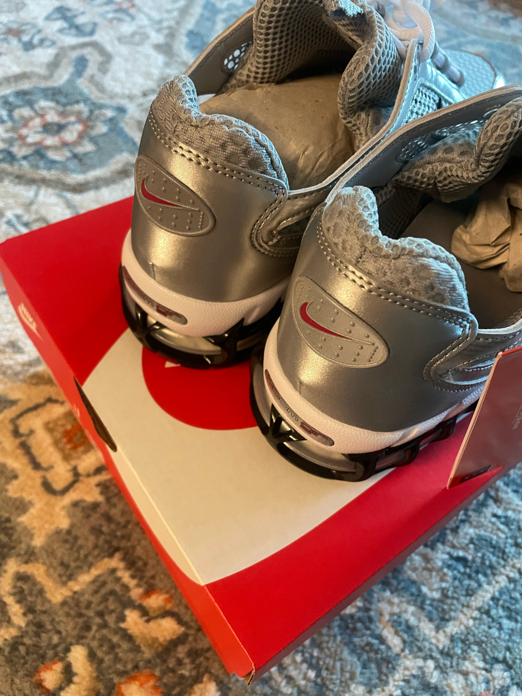Nike Air Zoom Spiridon Cage 2 Metallic Silver 착용 스타일 - 5