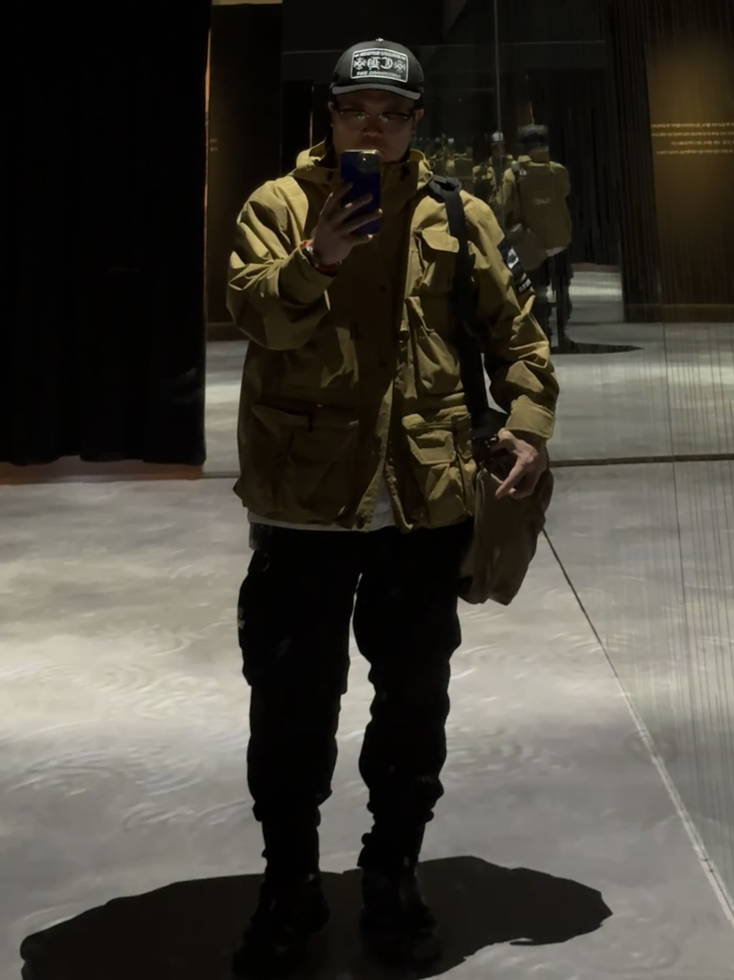 Supreme x The North Face Cargo Jacket Gold - 20SS, Chrome Hearts CH Hollywood Trucker Hat Black 착용 스타일