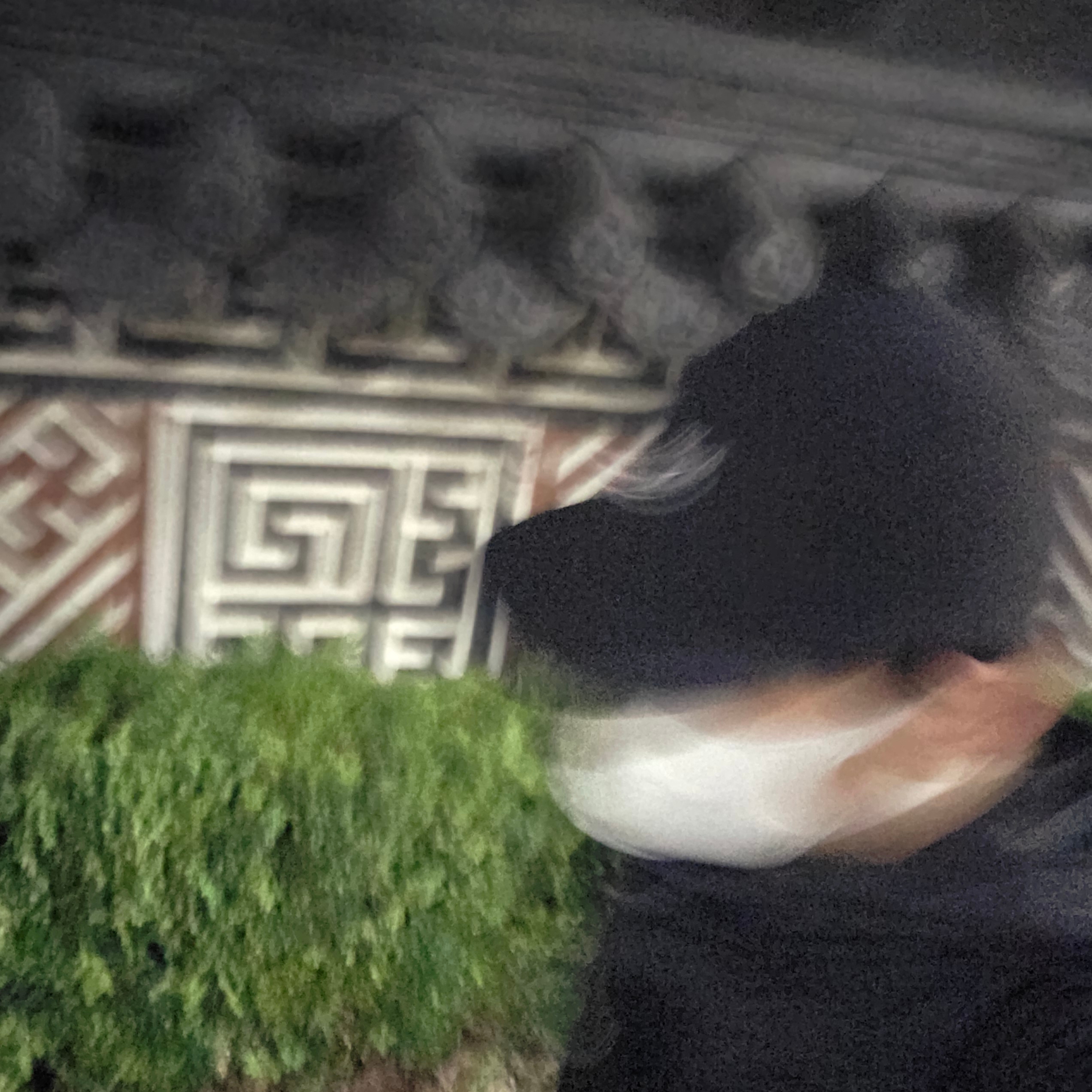 Arc'teryx Gamma 5 Panel Cap Black Arctic Silk, Montbell Wind Blast Hooded Jacket Black 착용 스타일 - 2