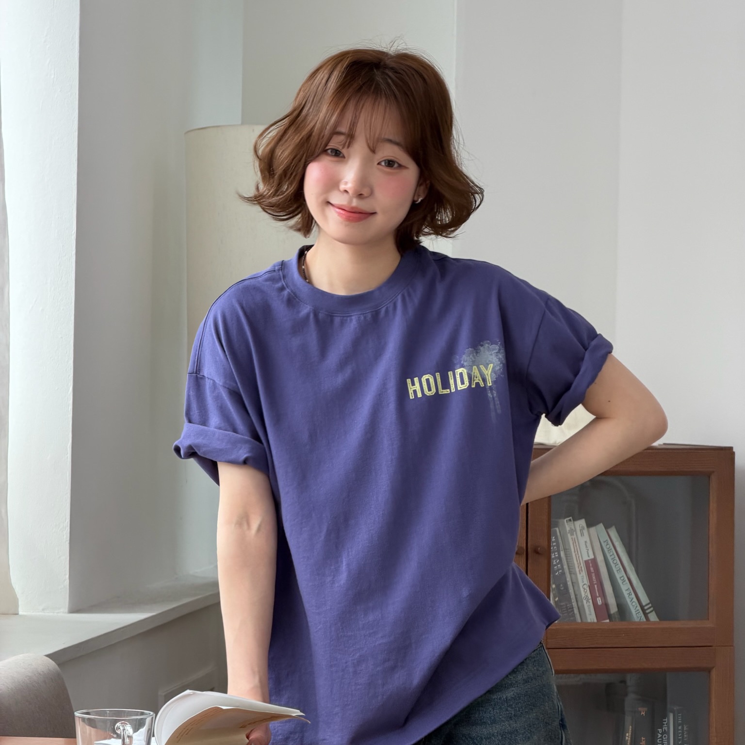 AMOU Holiday Half T- Shirts Purple, AMOU Holiday Half T- Shirts White 착용 스타일 - 2