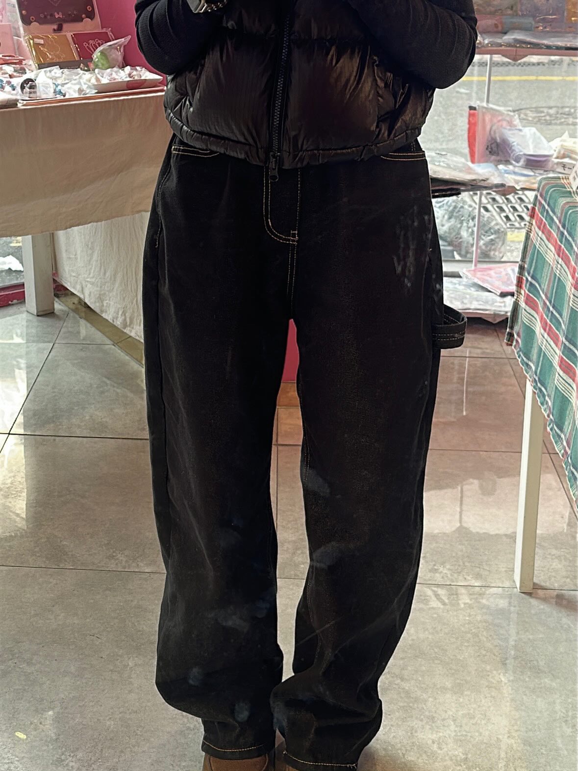 (W) The North Face White Label Novelty Nuptse Down Vest Black, (W) Nike Air Force 1 '07 Cacao Wow 착용 스타일