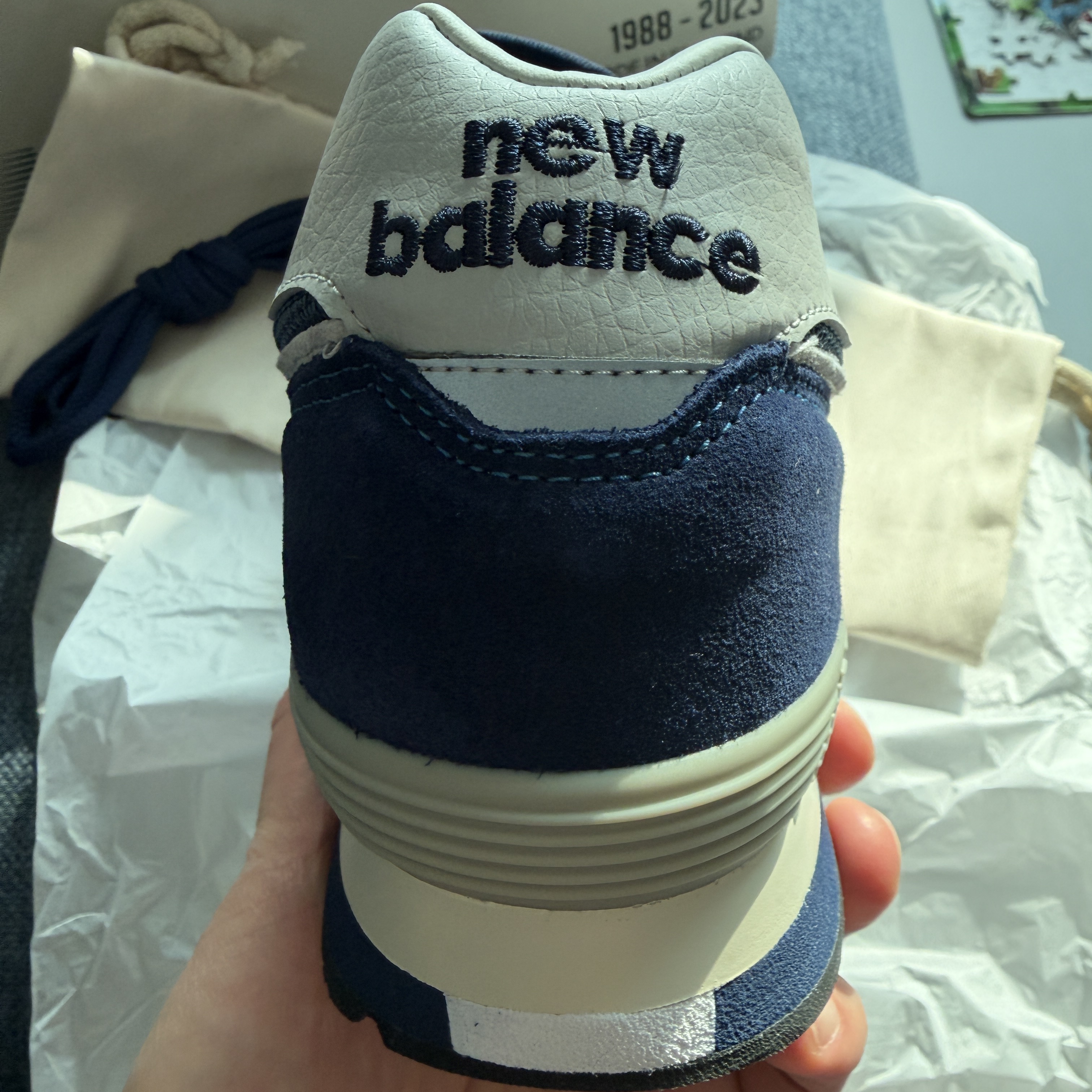 New Balance 576 Navy 착용 스타일 - 4