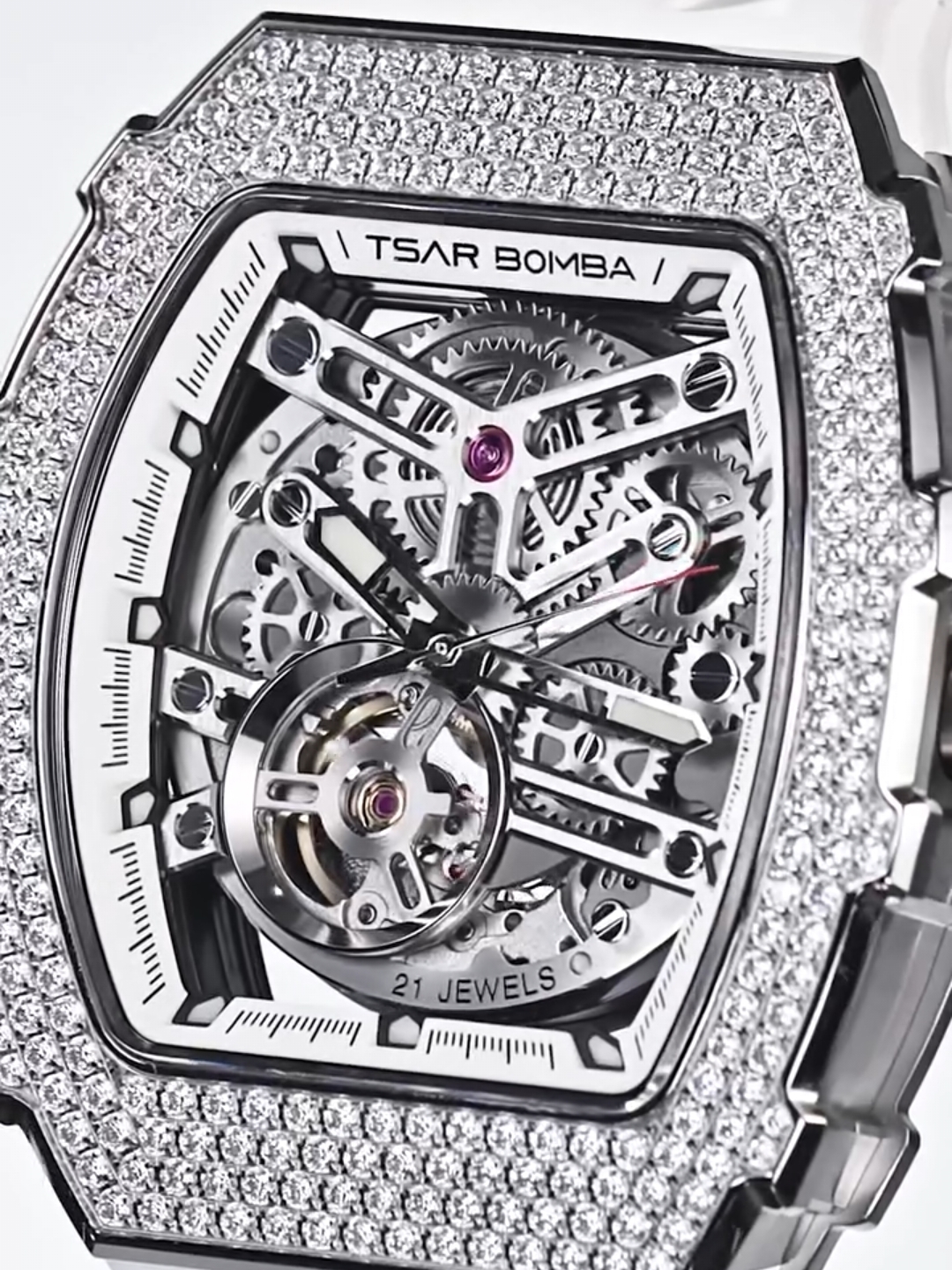 Tsar Bomba Elemental Zirconia Cubic Automatic TB8208D-11 White 2 착용 스타일