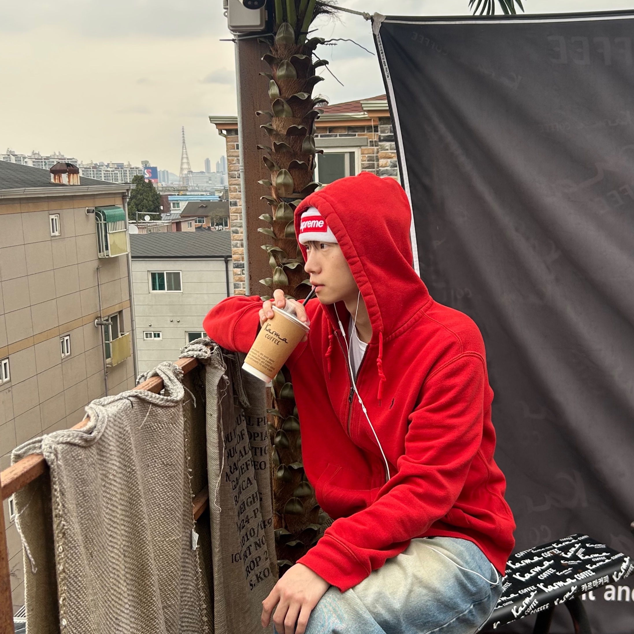 Supreme New Era Box Logo Beanie White - 21FW 착용 스타일 - 4