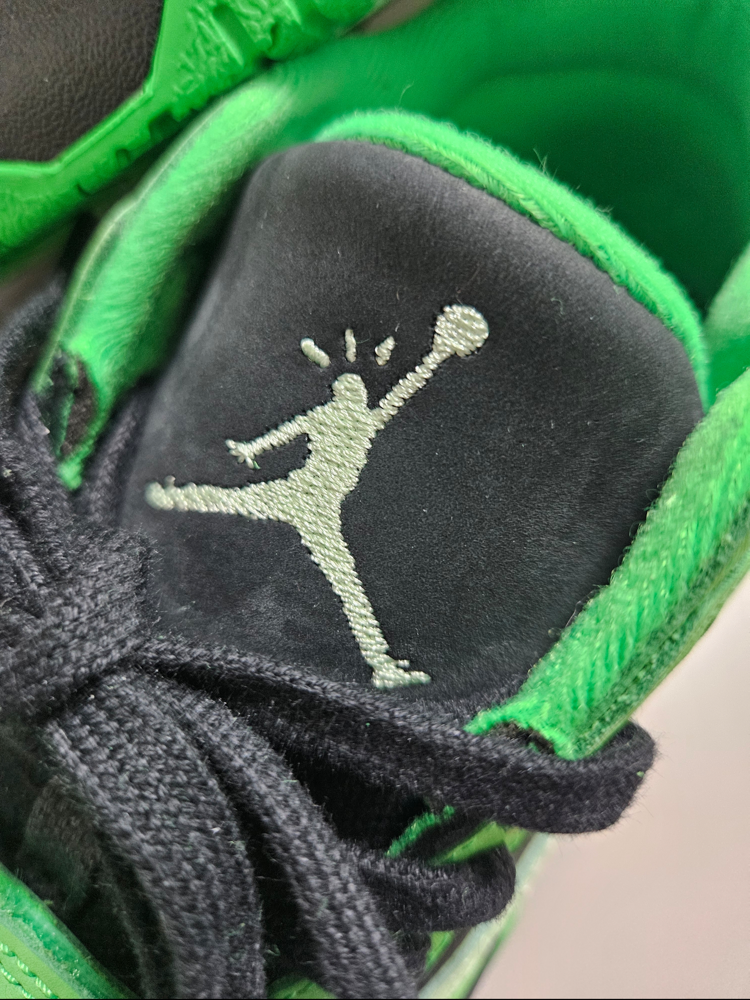 Jordan x Travis Scott Jumpman Jack TR Green Spark Vapor Green 착용 스타일 - 6