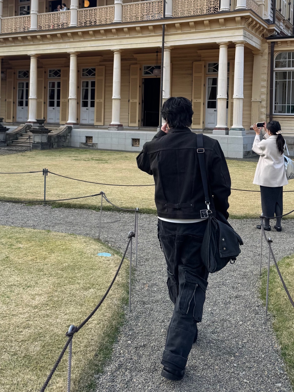 Kapital Century Denim No.9 1st Jacket Black, Chrome Hearts Silichrome CH Cross Pendant Black 2022/2023/2025 착용 스타일 - 4