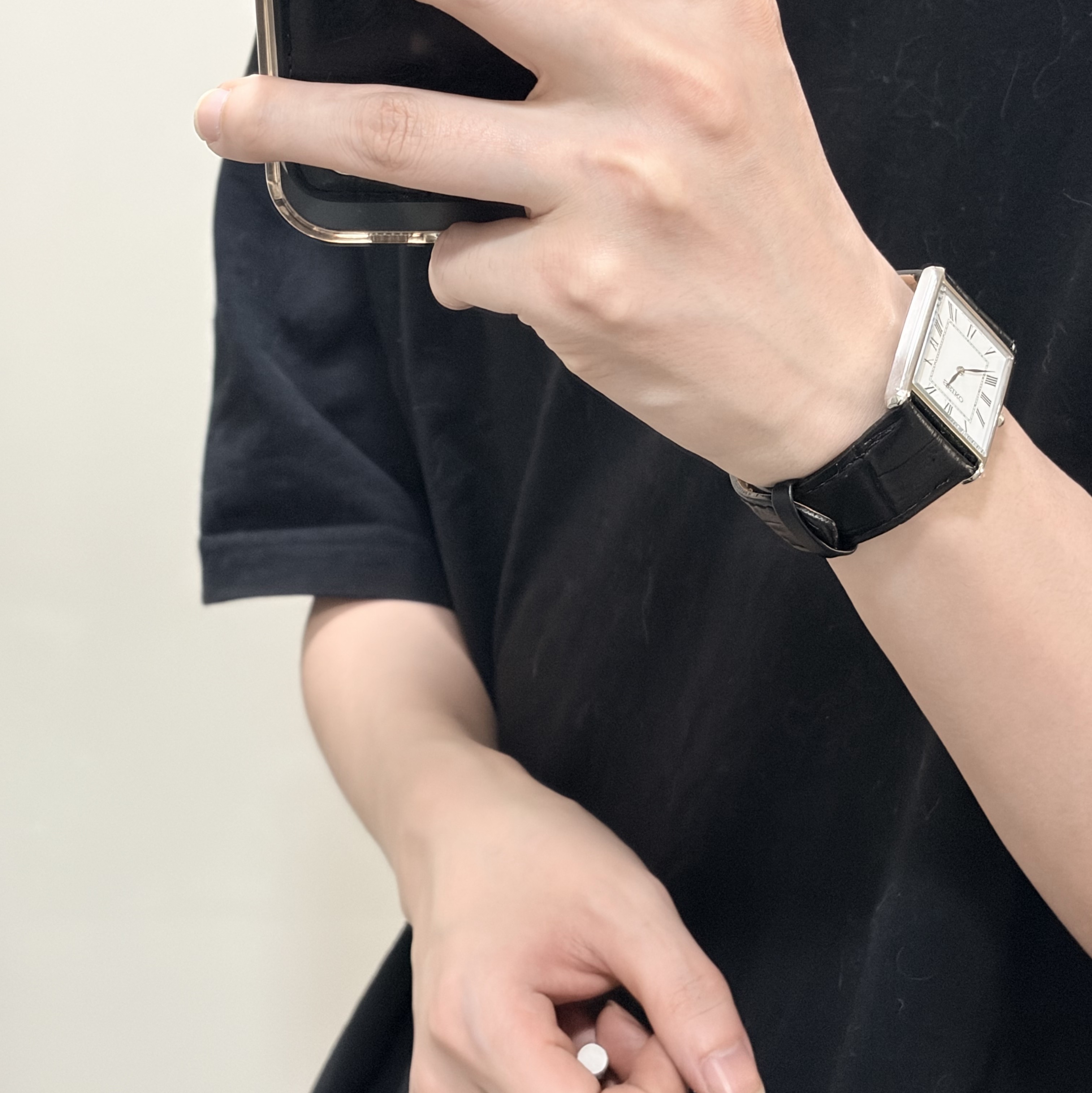 Seiko SWR049P1 28.4mm Black 착용 스타일 - 2