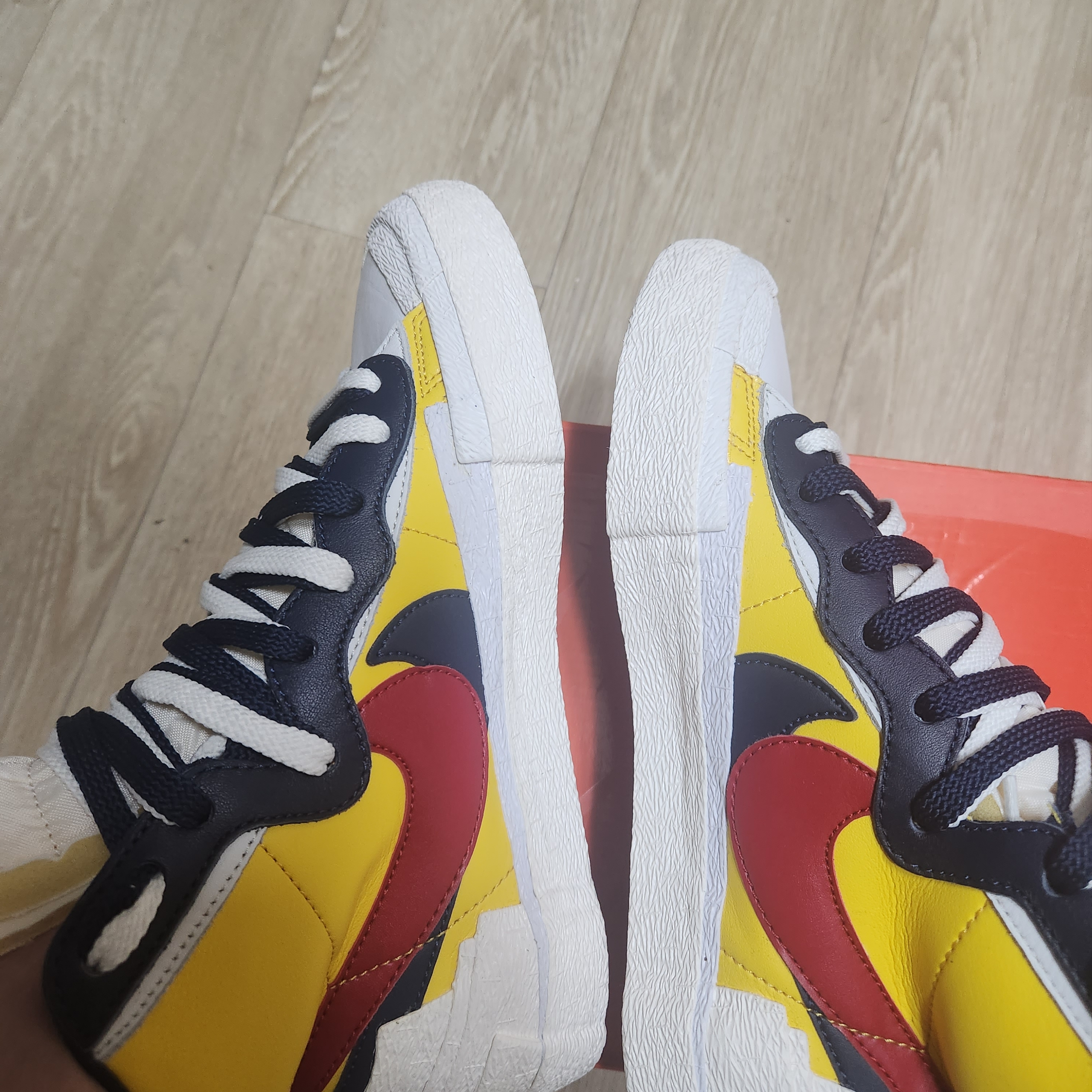 Nike x Sacai Blazer Mid Snow Beach 착용 스타일