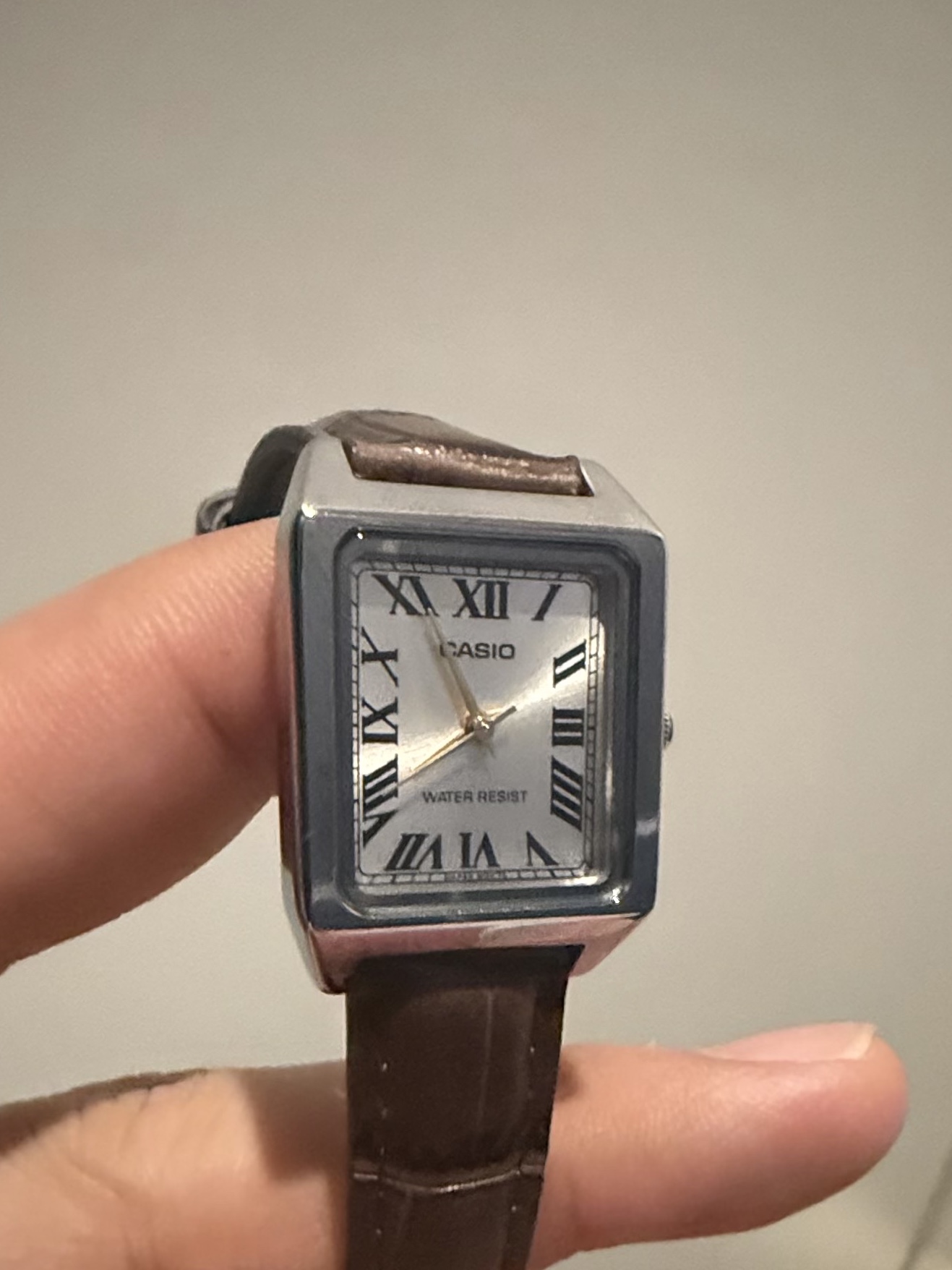 Casio LTP-V007L-9B 착용 스타일 - 1