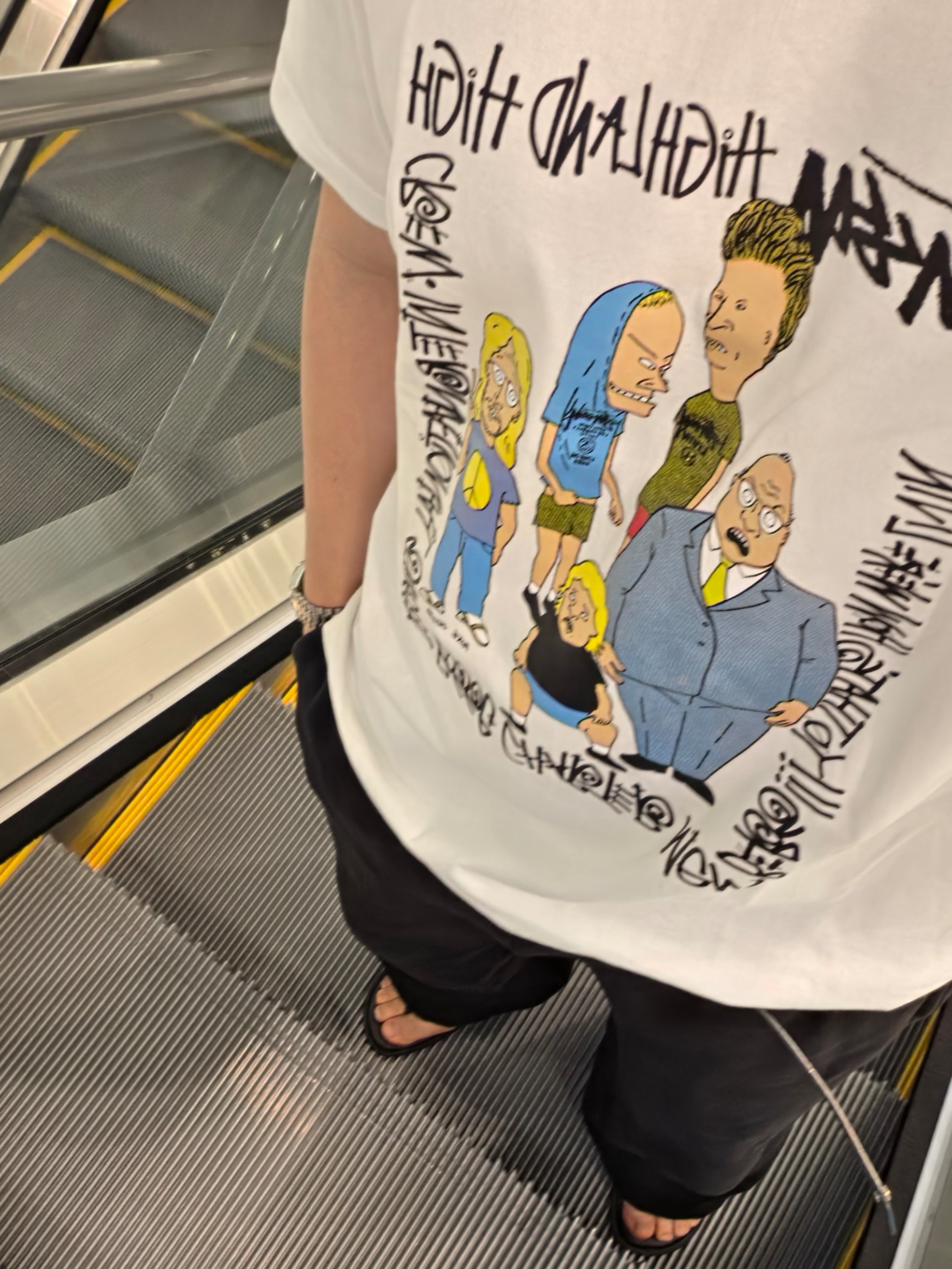 Human Made Acrylic Bangle #1 Black 착용 스타일 - 3