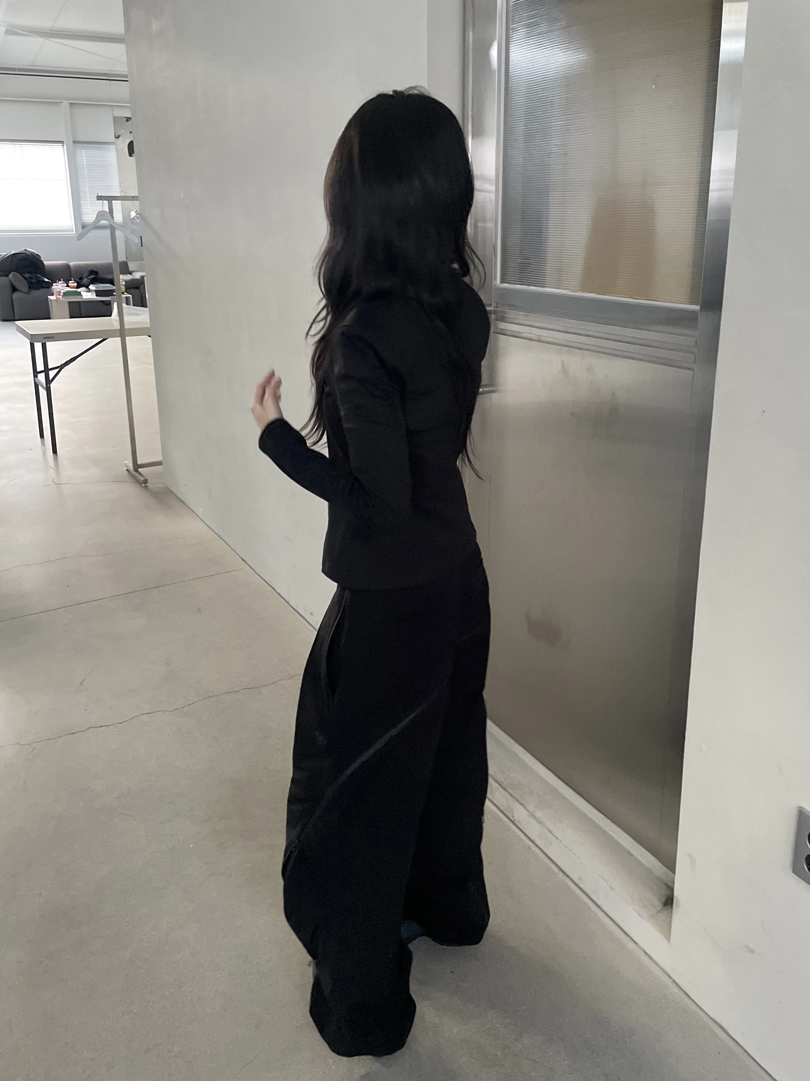 Sansan Gear Affine Curve Pants Black_26SS, (W) On Running x Post Archive Faction (Paf) Cloudventure Peak All Black 착용 스타일