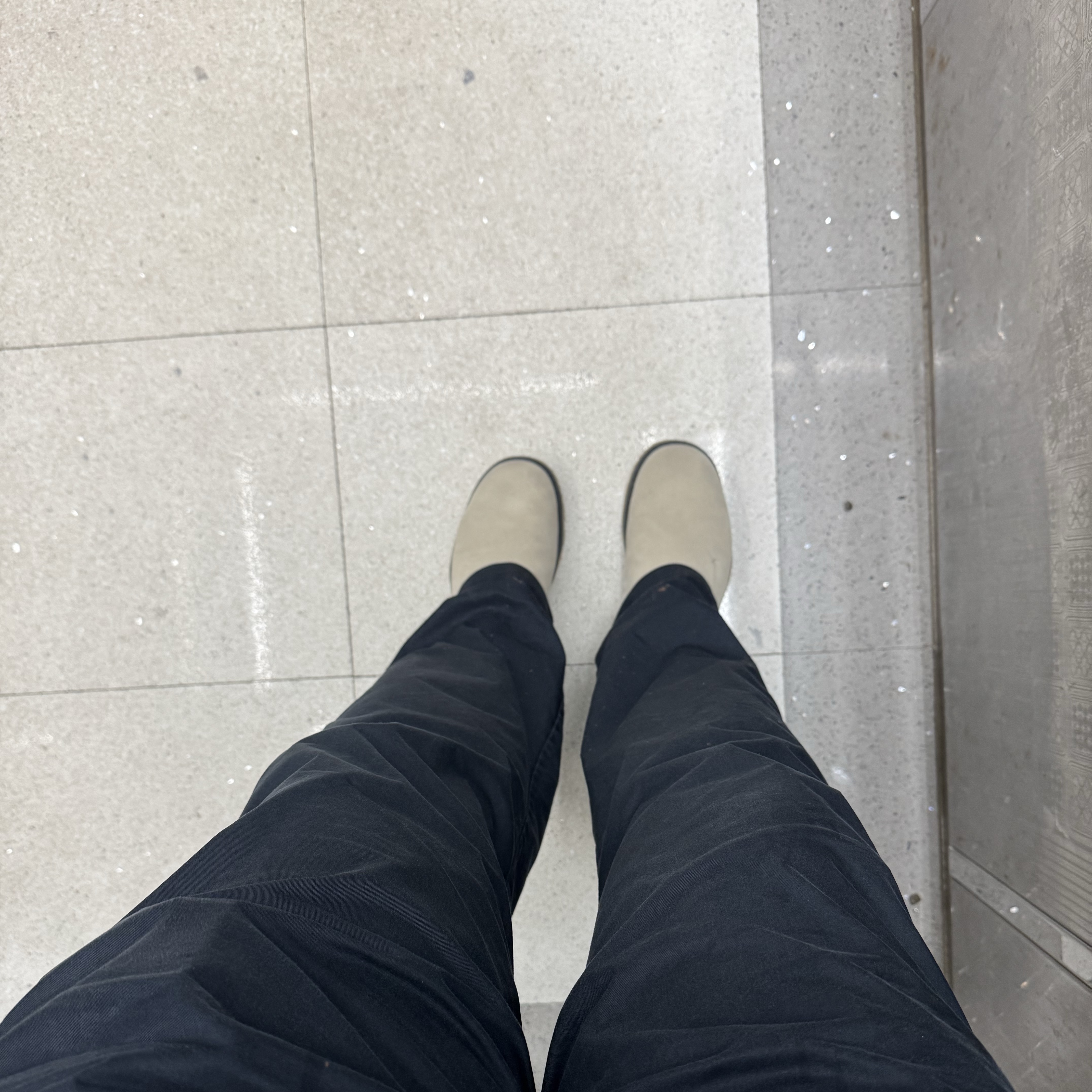 Nike ACG Rufus Limestone and Black 착용 스타일