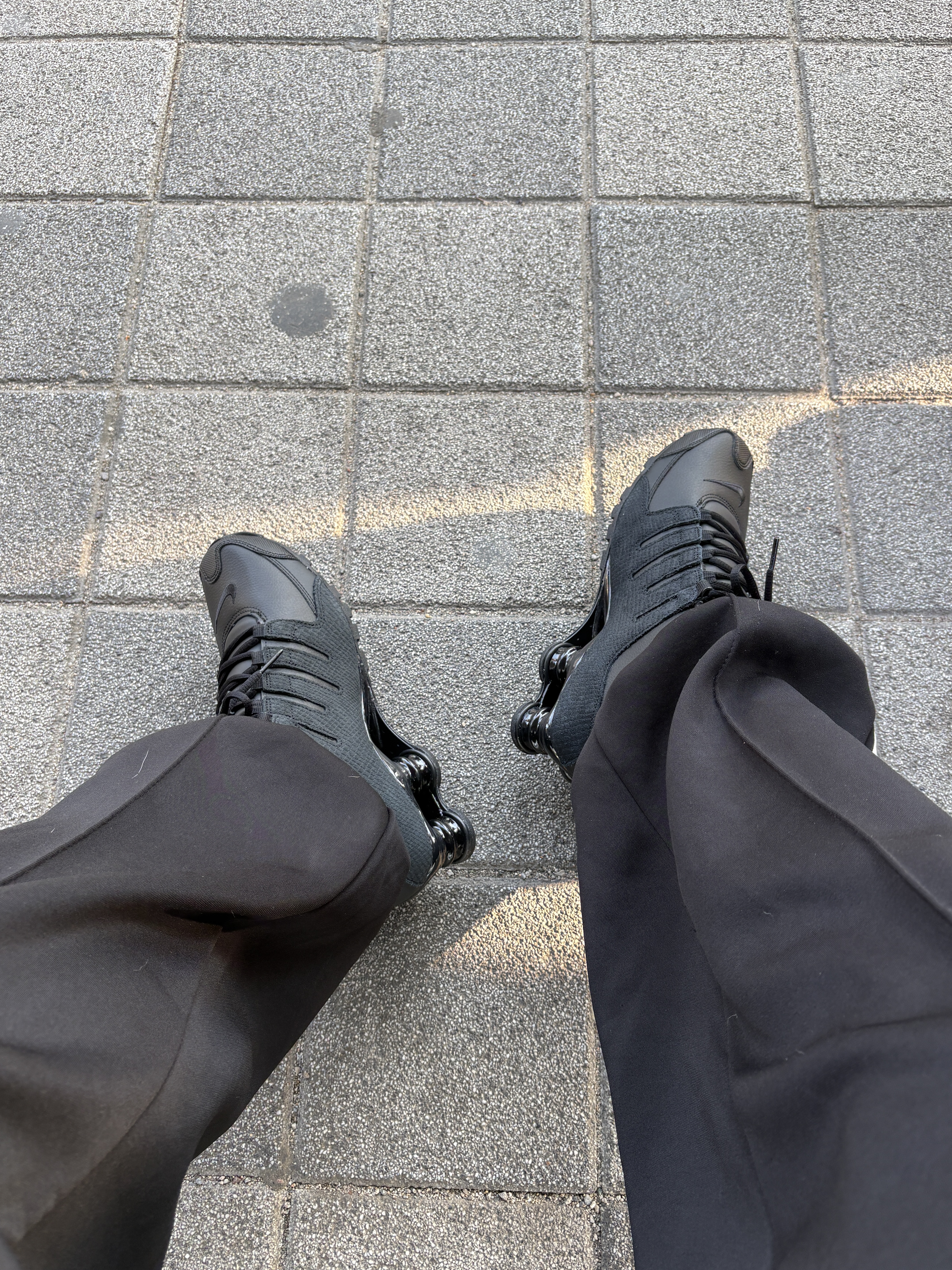 Nike Shox NZ Black 착용 스타일 - 9