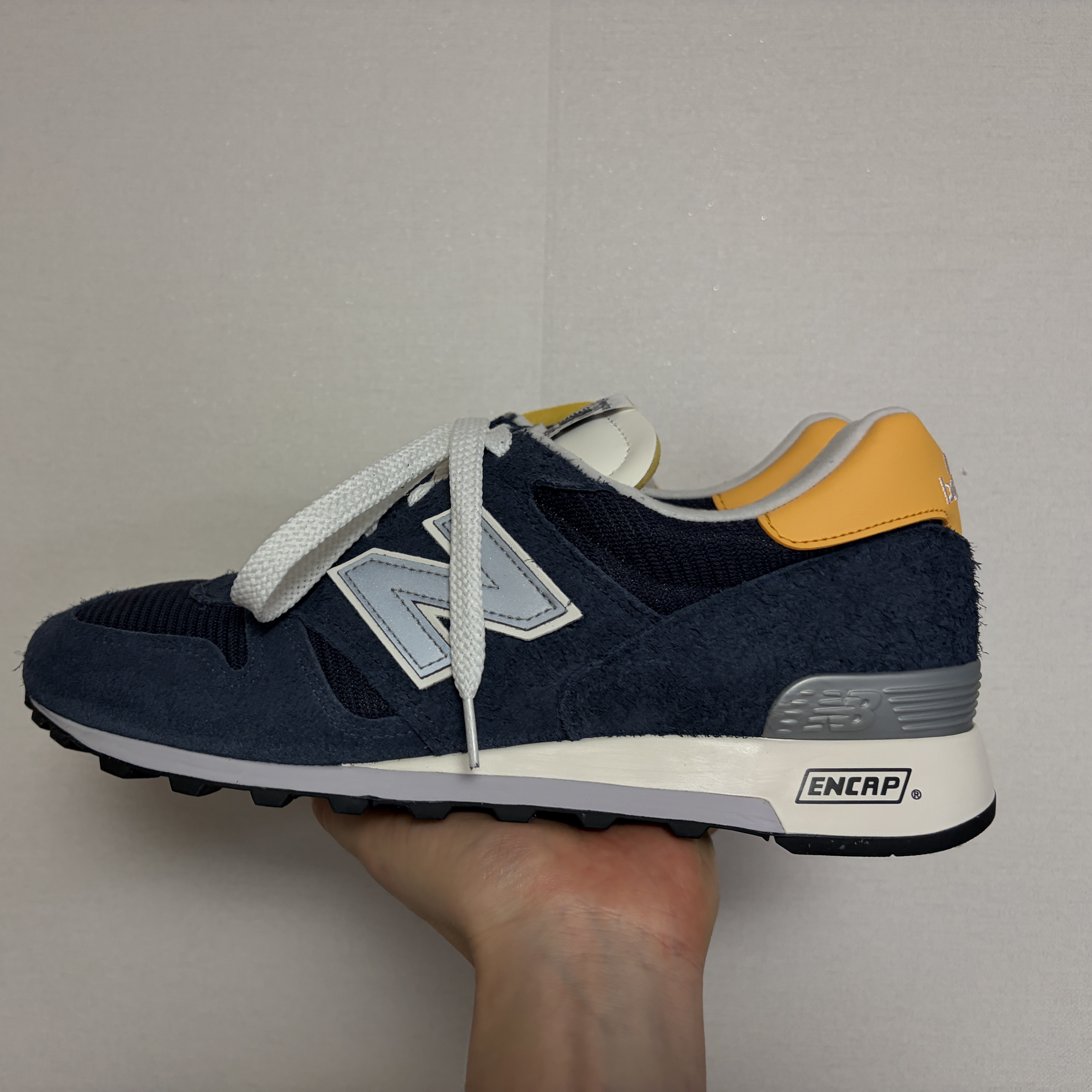 New Balance x Aime Leon Dore 1300 Made in USA Navy 착용 스타일 - 1