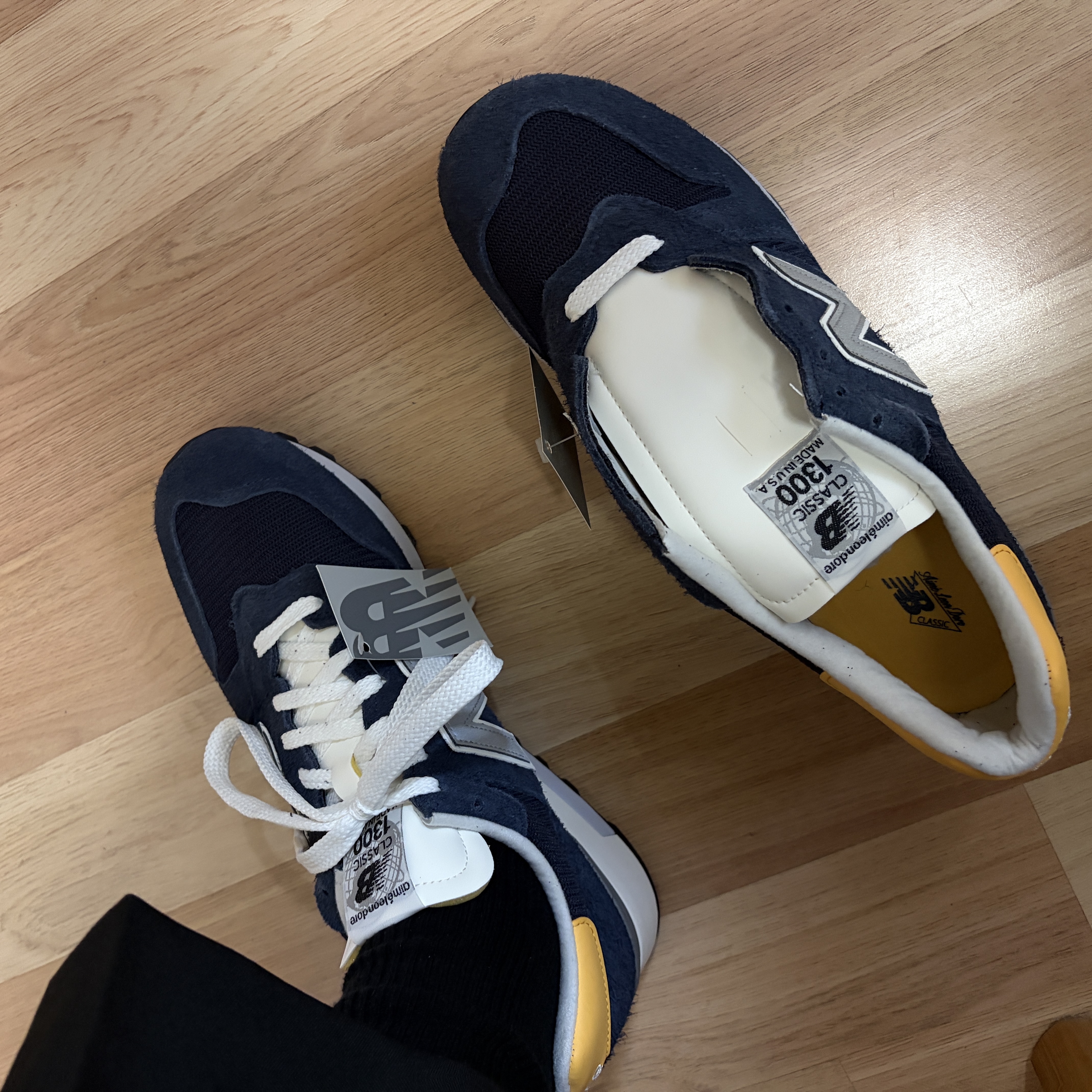 New Balance x Aime Leon Dore 1300 Made in USA Navy 착용 스타일 - 4
