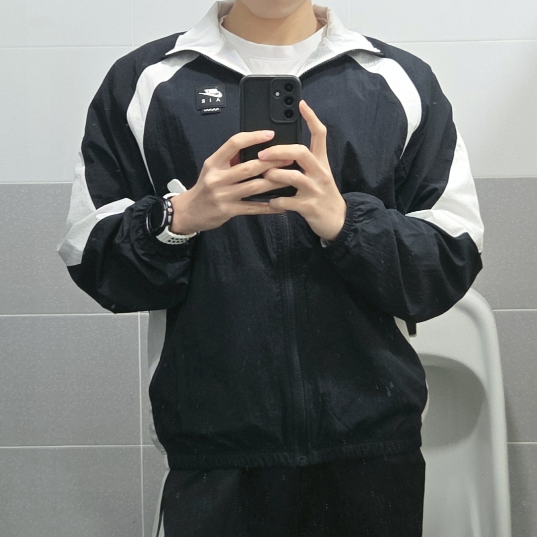 Nike Air Woven Jacket Black White - Asia 착용 스타일