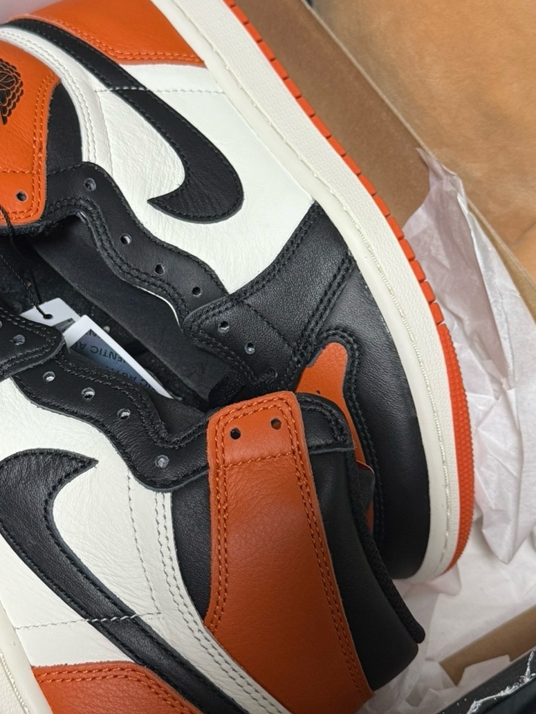 Jordan 1 Retro High OG Shattered Backboard 착용 스타일 - 2