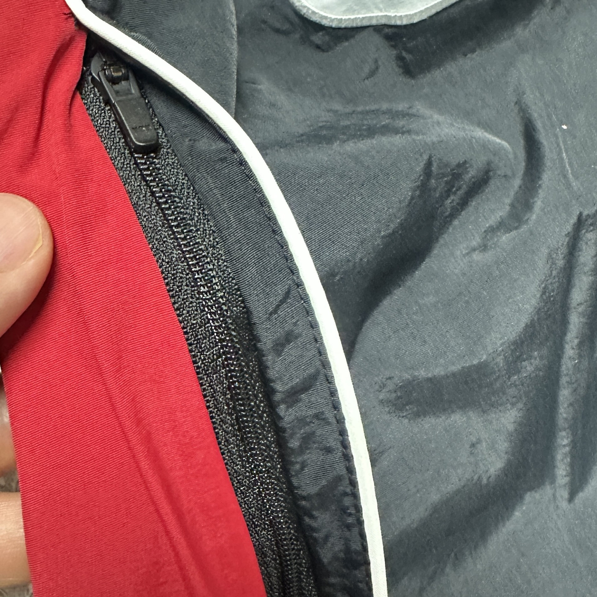 Palace Hong Kong Track Jacket Black - 26SS 착용 스타일 - 9