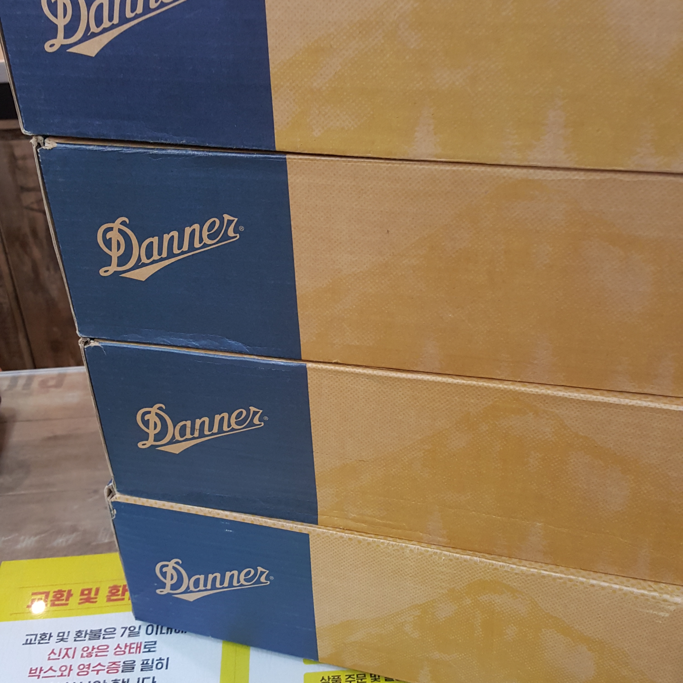 Red Wing 8 inch Classic Moc 8 inch Boot 0877 Oro Legacy - D, Paraboot Michael Lisse Marron 착용 스타일 - 7