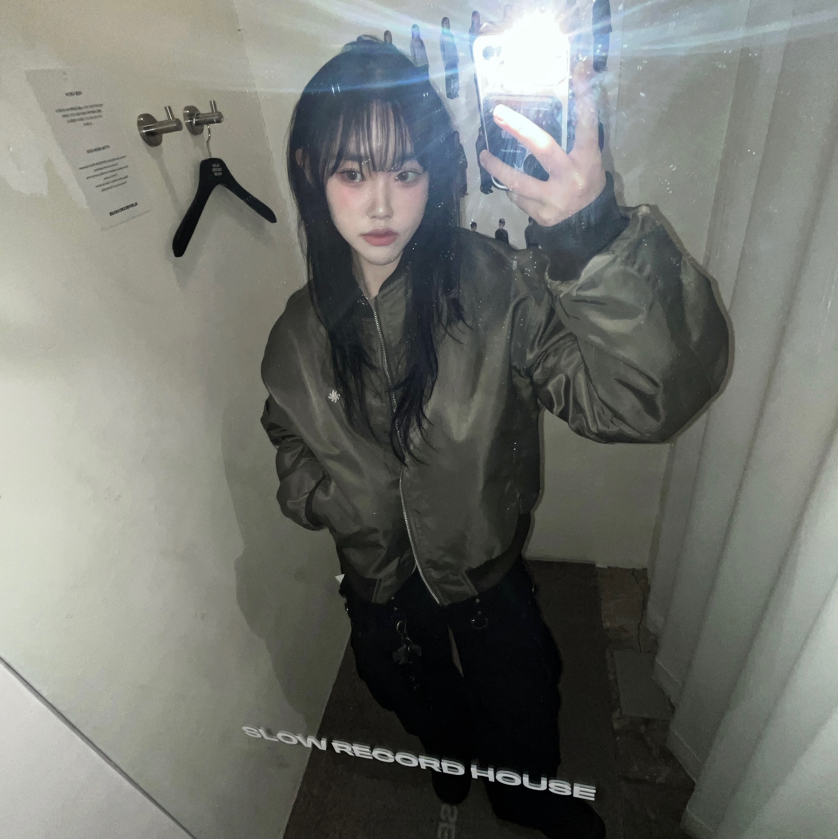 SLOW RECORD HOUSE Pixel Crop Bomber Jacket Khaki 착용 스타일