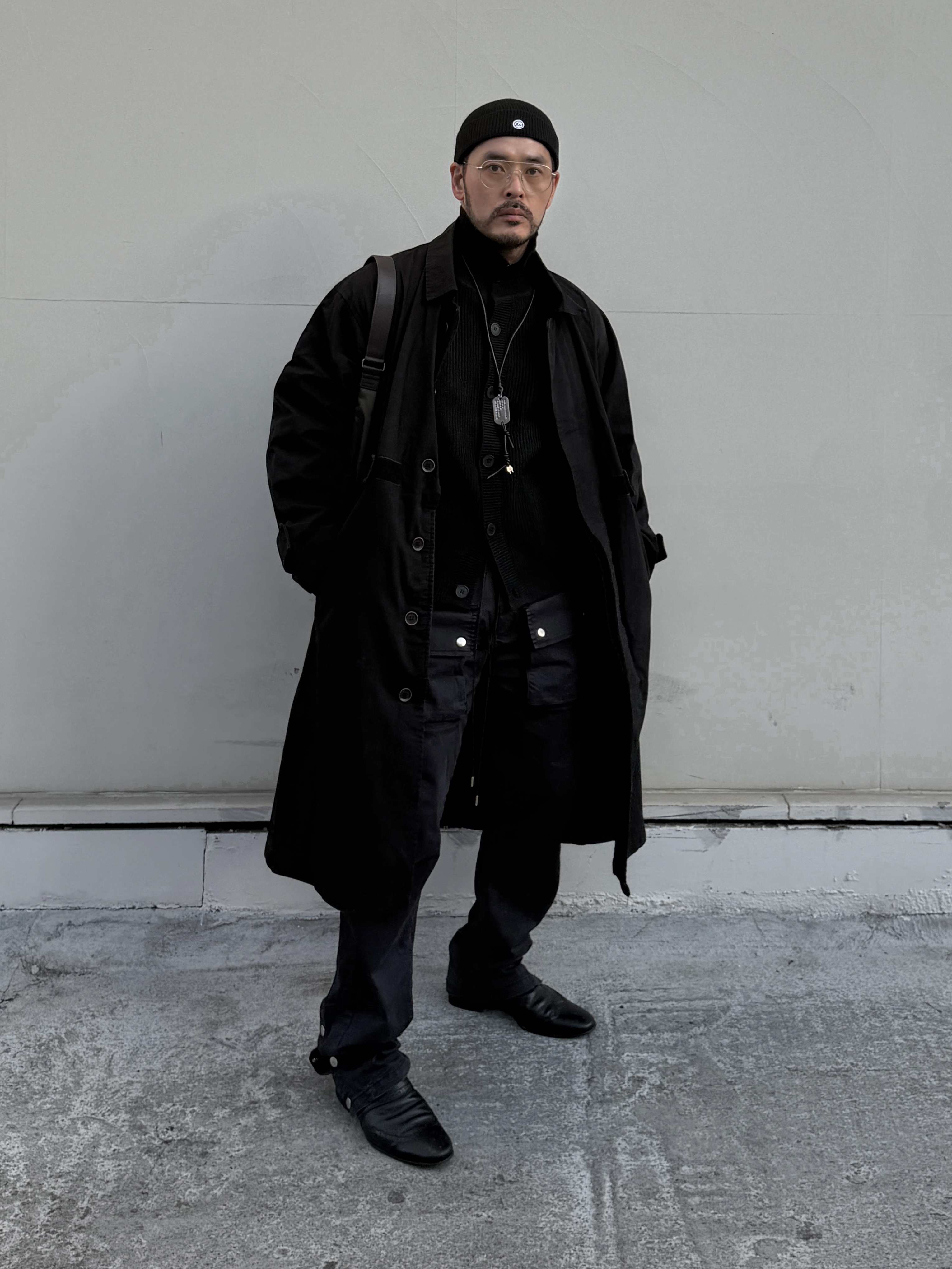 (Kids) Frgmt Mini Mini Logo Beanie Black 착용 스타일 - 1