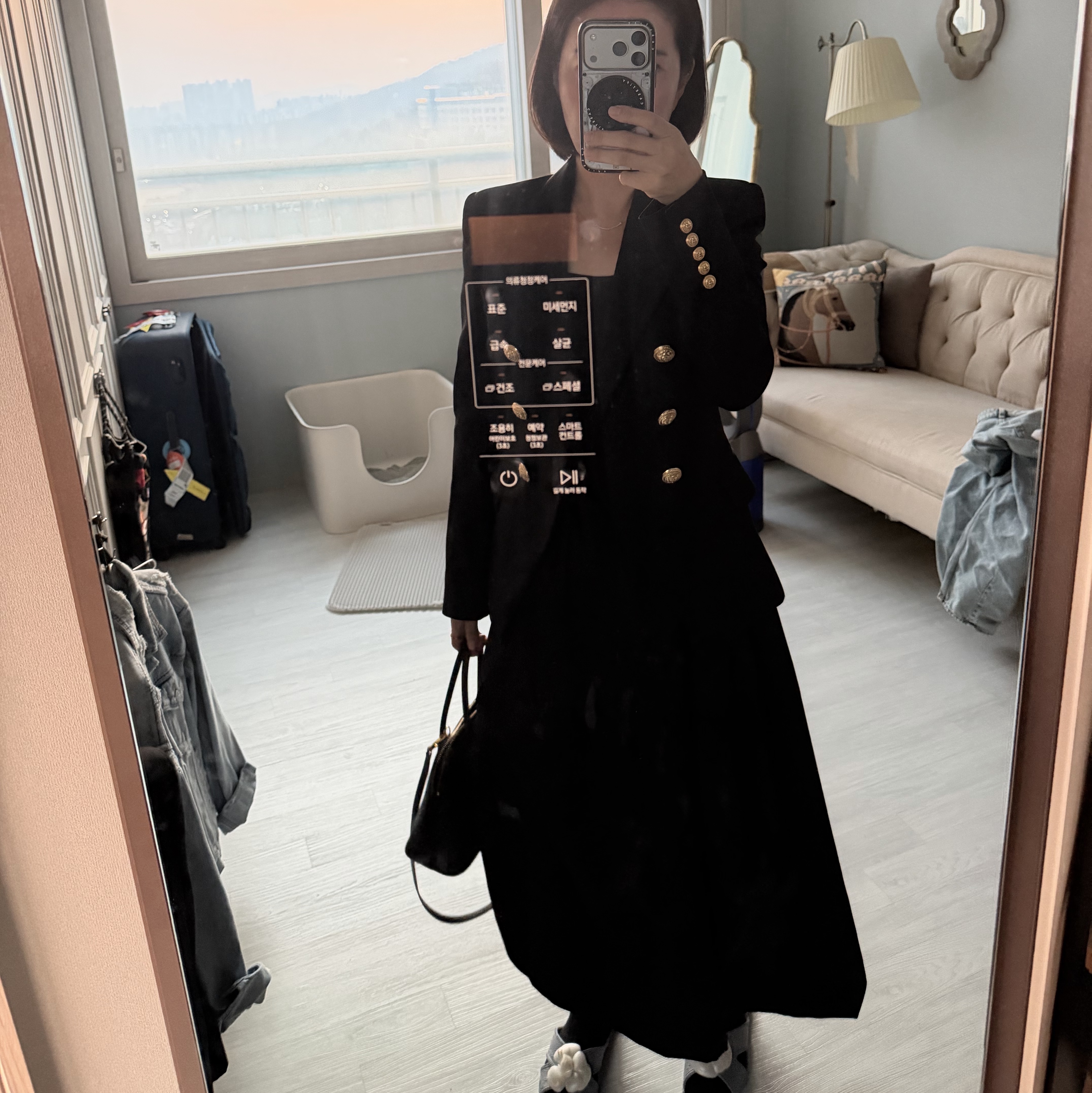 (W) Y-3 Sport Uniform Skirt Black, (W) Balmain Wool Double-Breasted Jacket Black 착용 스타일