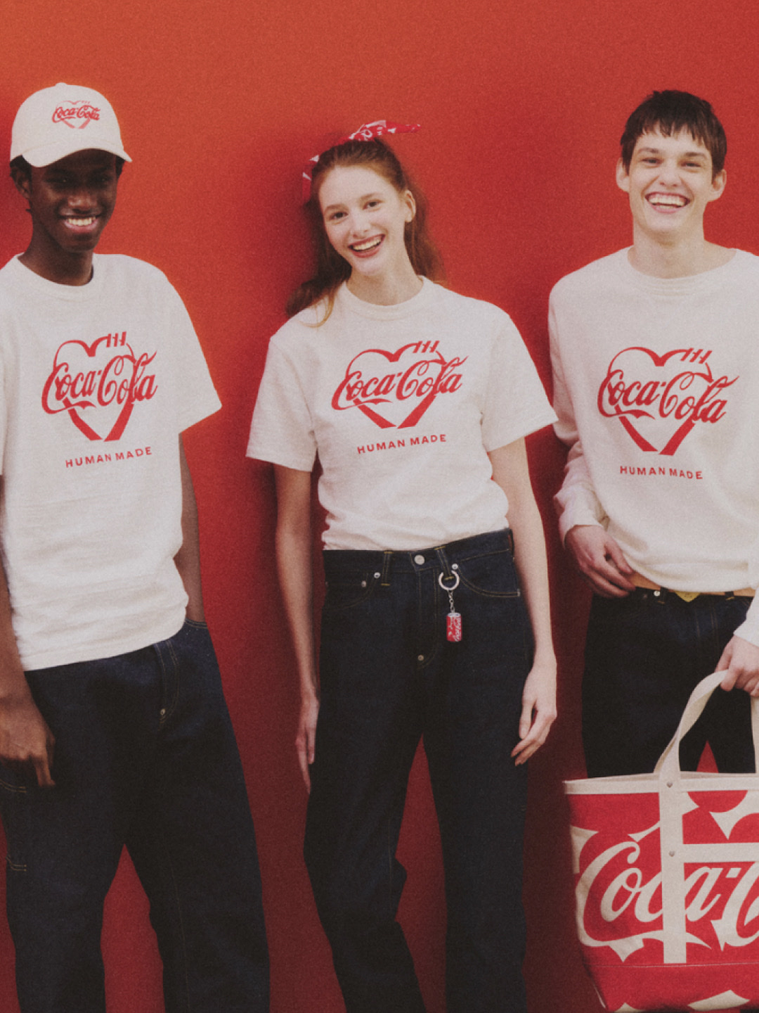 Human Made x Coca-Cola Graphic T-Shirt White, Human Made x Coca-Cola Tsuriami Sweatshirt White ์ฐฉ์ฉ ์คํ์ผ - 3