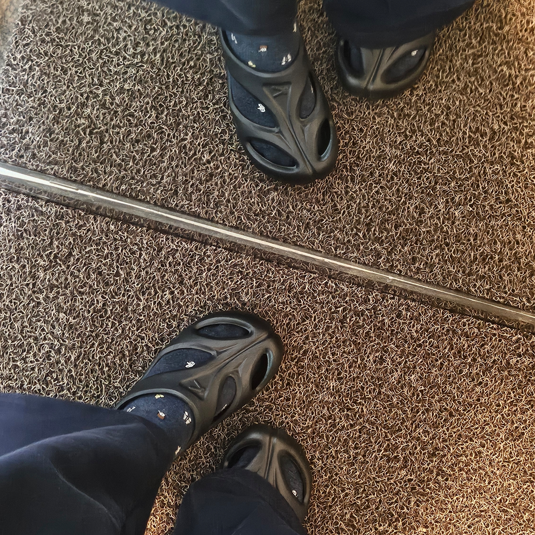 (W) Keen Shanti Black Dawn Blue 착용 스타일 - 1