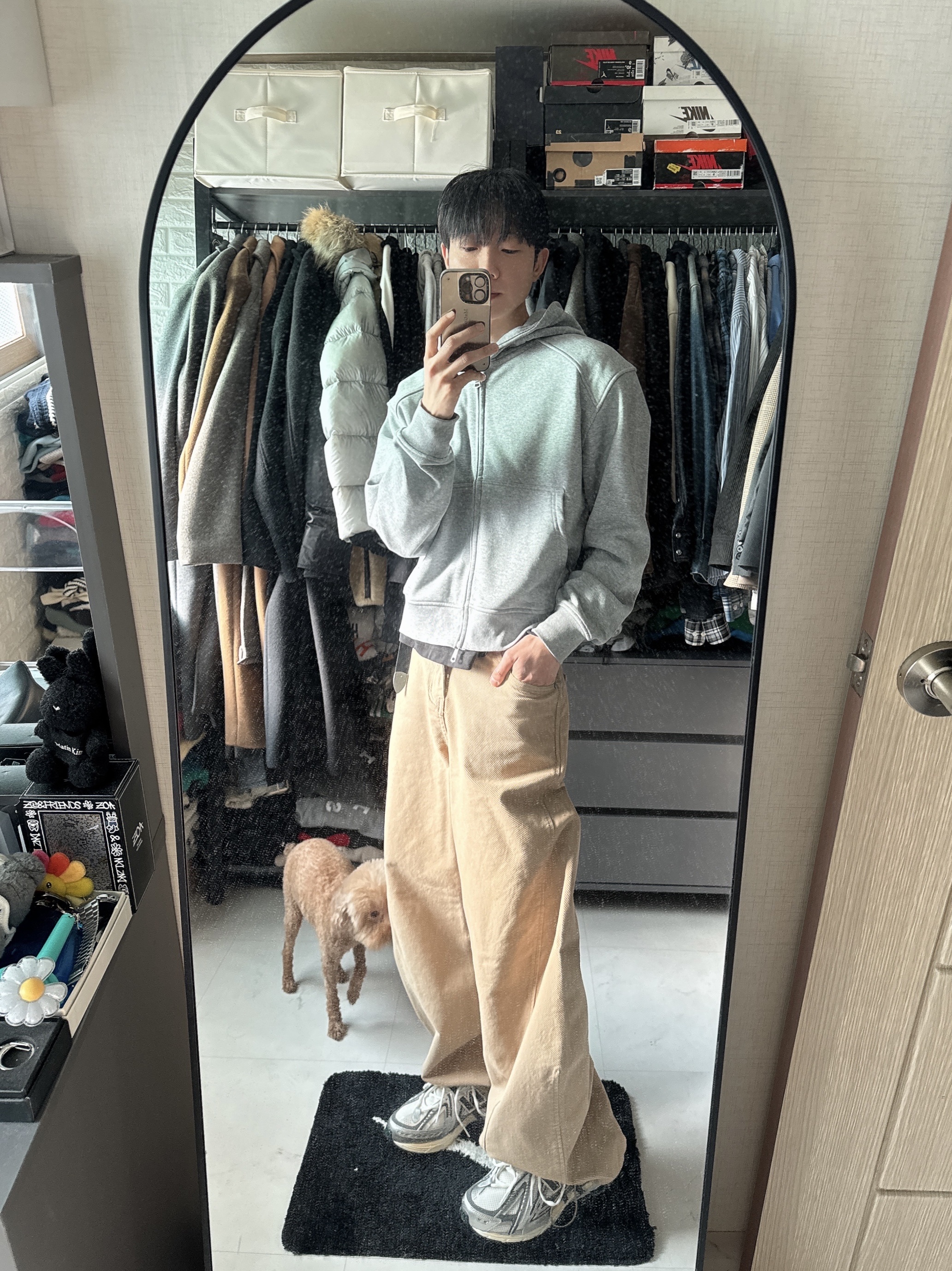 New Balance 1906A Silver Metallic Castlerock, Wooyoungmi Back Logo Shirt Black - 22SS 착용 스타일 - 5