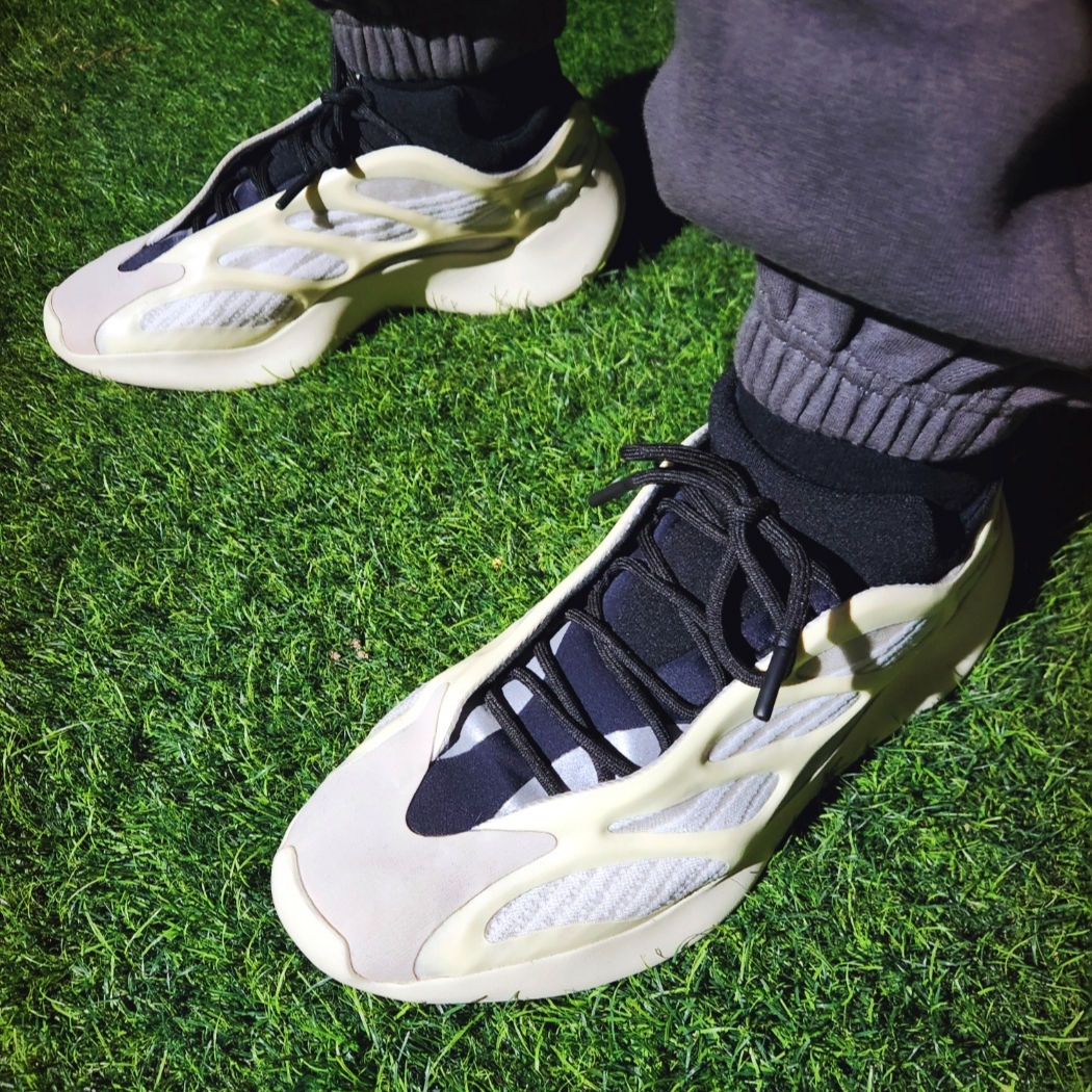 Undermycar Mu.10 Anti Fxxking Logo Play Oversized Bonded Hoodie Black, Undermycar Mu.03 Anti Fxxking Logo Play Oversized Sweat Jogger Olive 착용 스타일 - 5