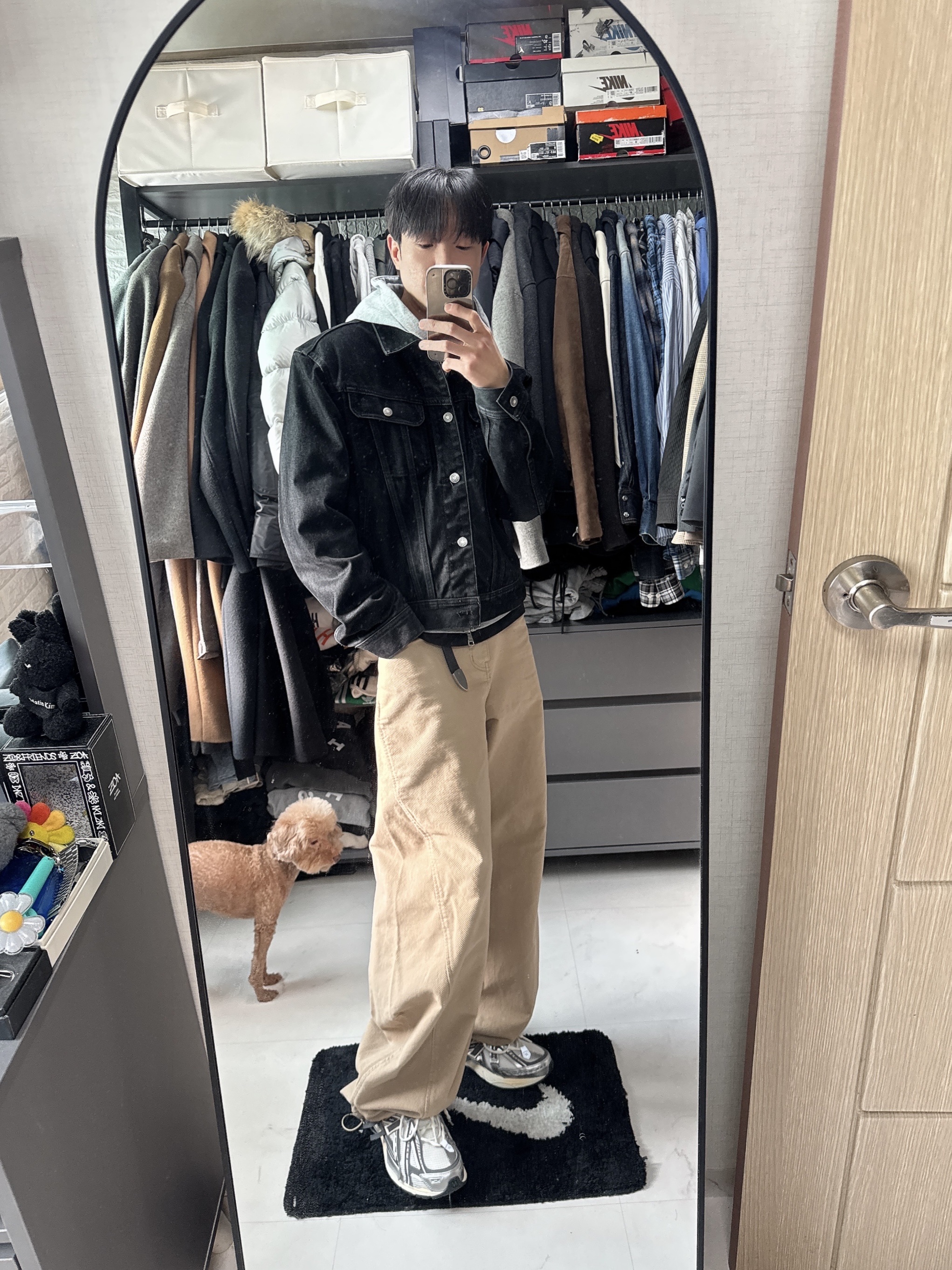 New Balance 1906A Silver Metallic Castlerock, Wooyoungmi Back Logo Shirt Black - 22SS 착용 스타일 - 3
