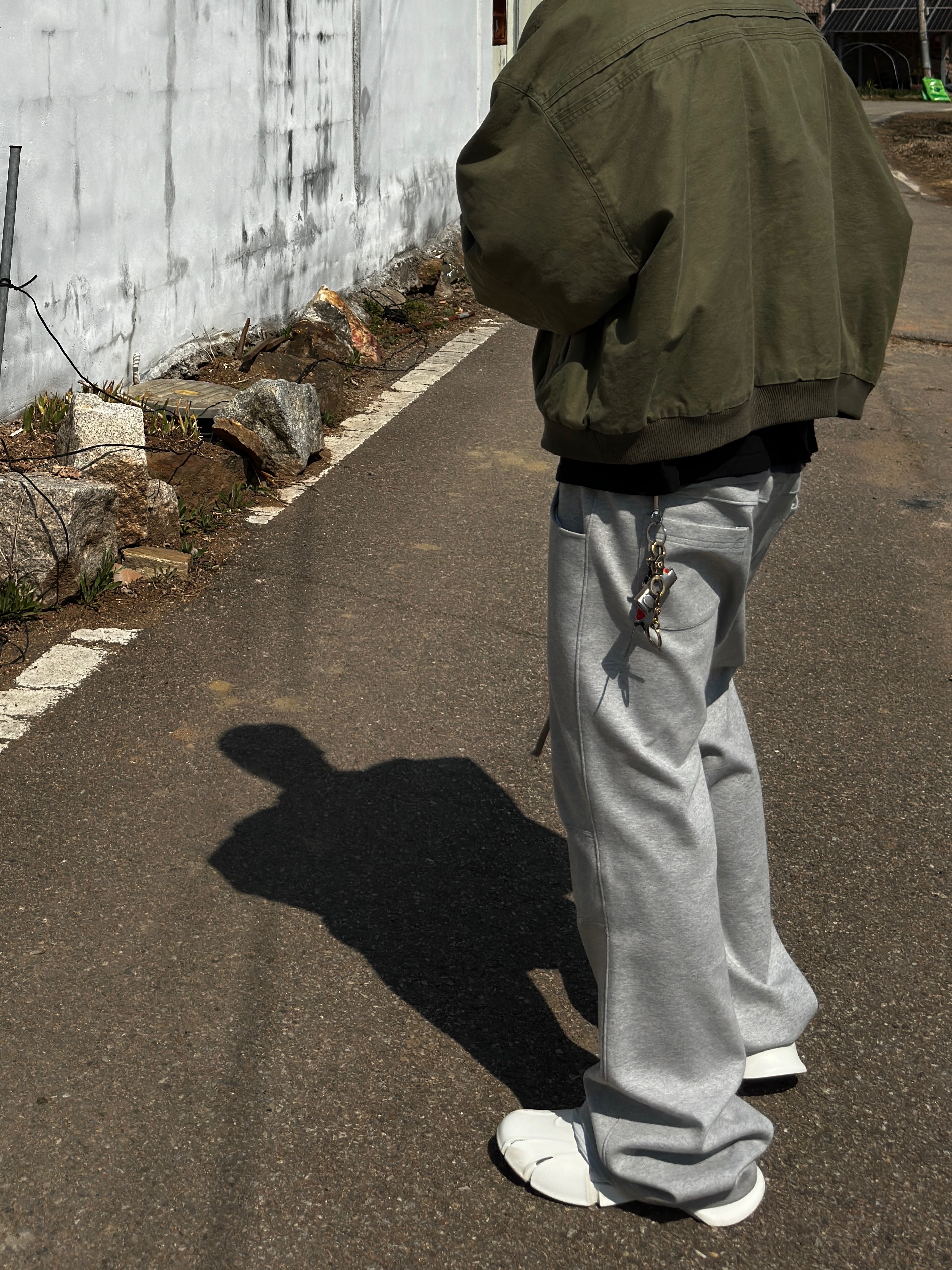 Nonnod Sulfur Dye Serge Bomber Jacket Vintage Khaki, Nonnod Sulfur Dye Serge Bomber Jacket Vintage Khaki 착용 스타일 - 6