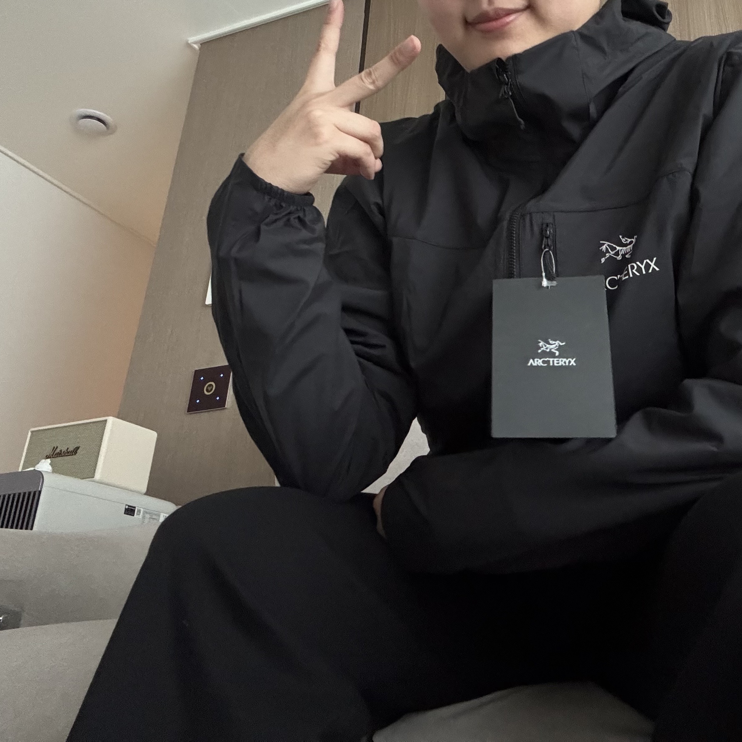 Arc'teryx Squamish Hoody Black 착용 스타일 - 2
