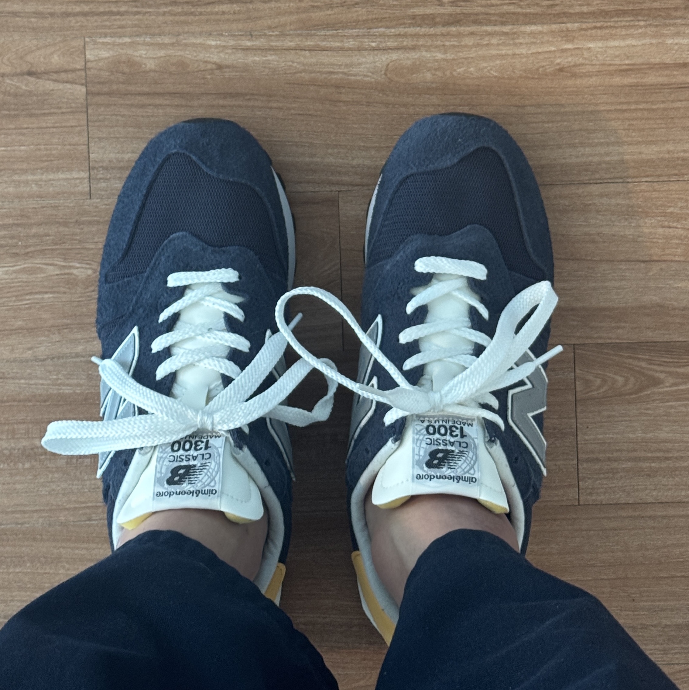 New Balance x Aime Leon Dore 1300 Made in USA Navy 착용 스타일 - 1